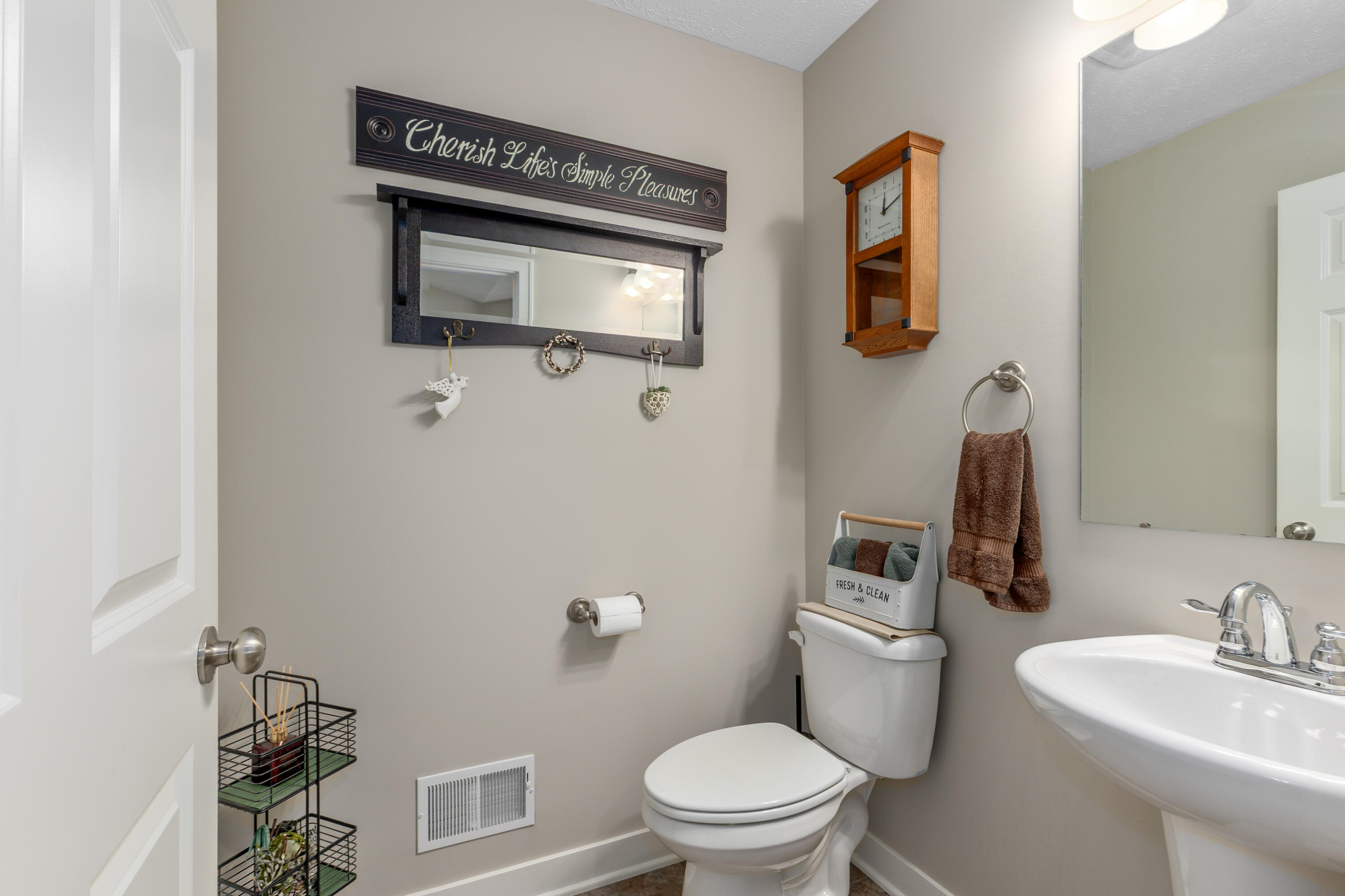 4478 Meadow Pond Way Property Photo 15