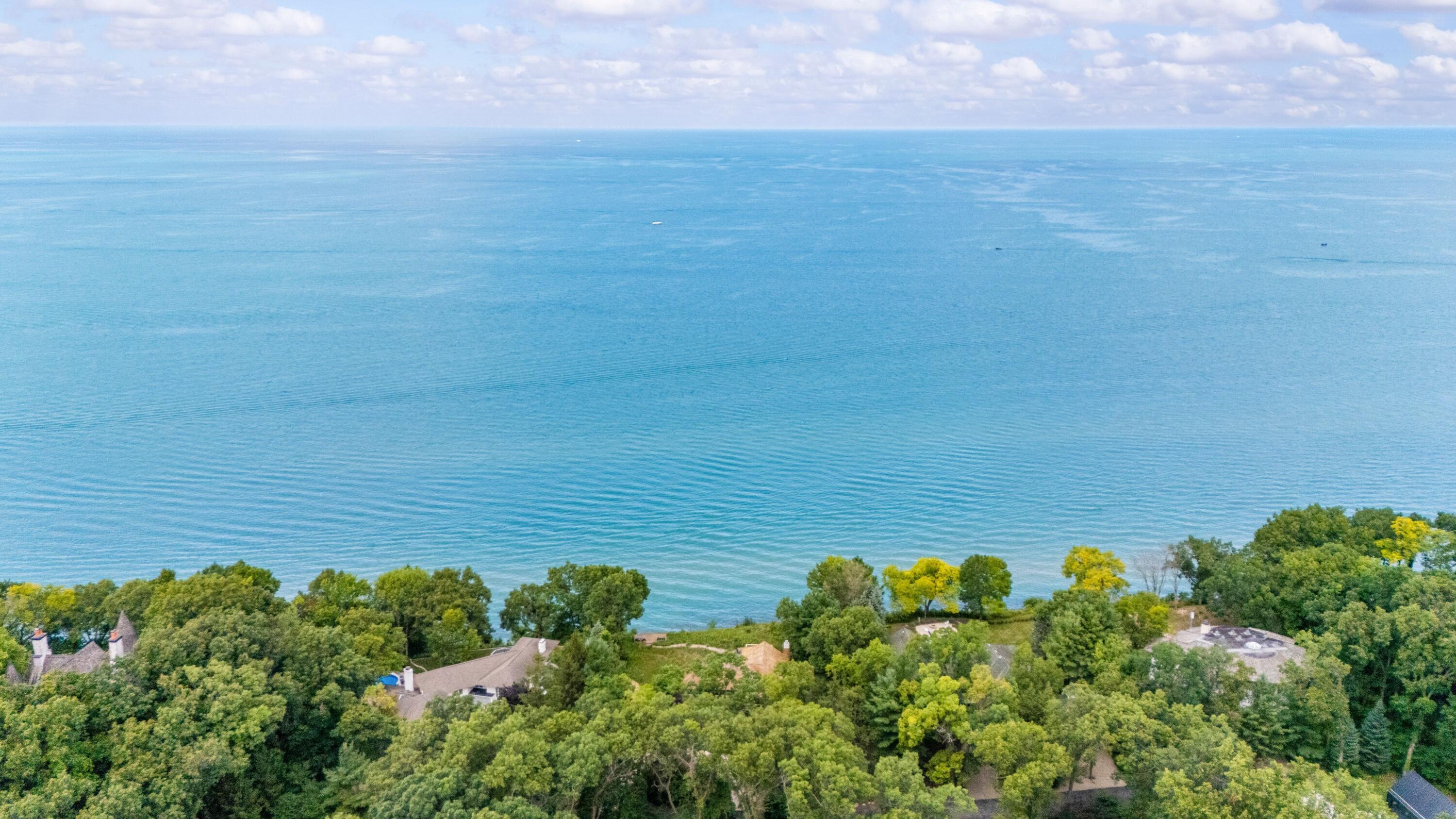 13047 Edgewater Property Photo 7