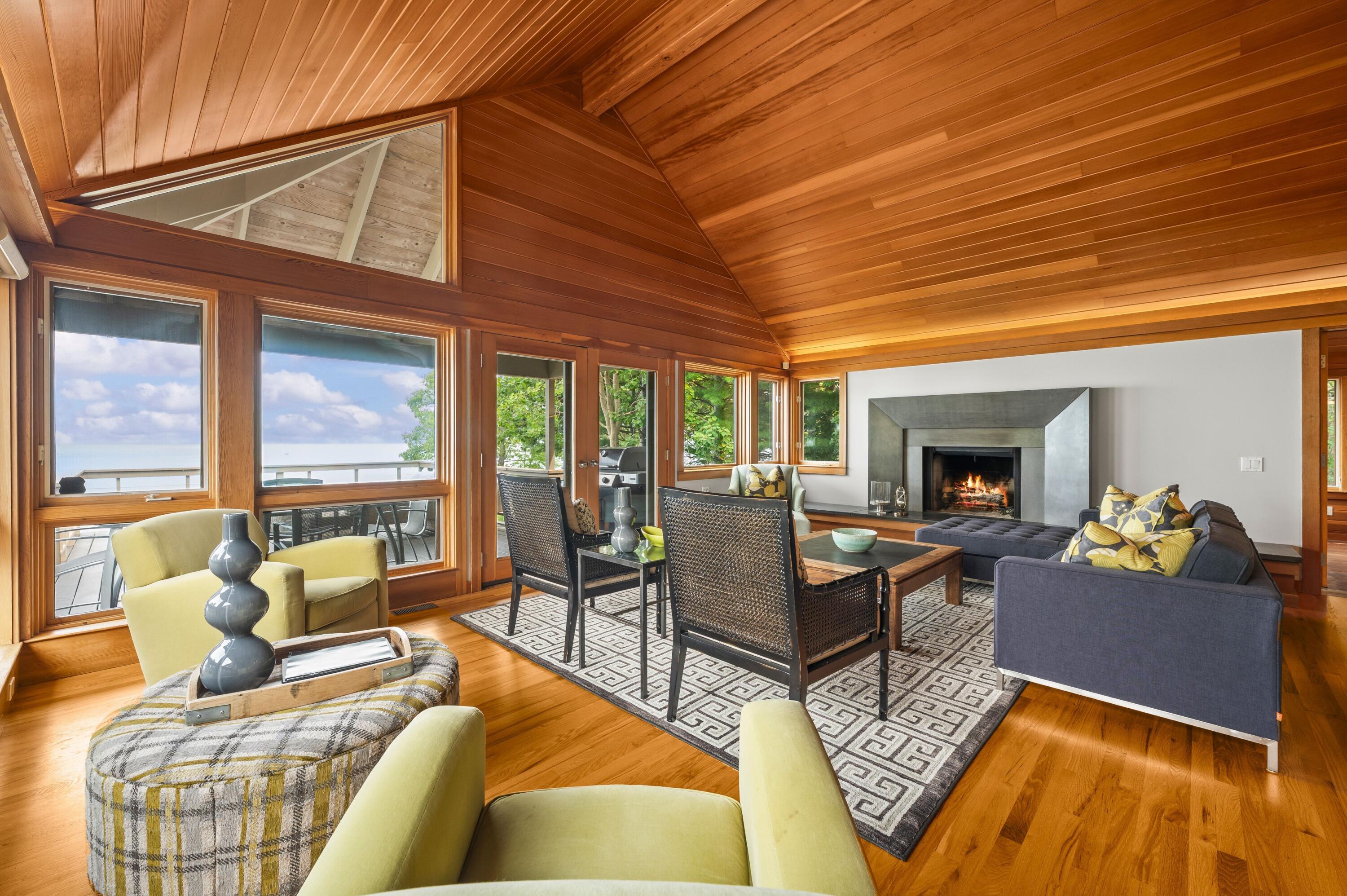 13047 Edgewater Property Photo 12