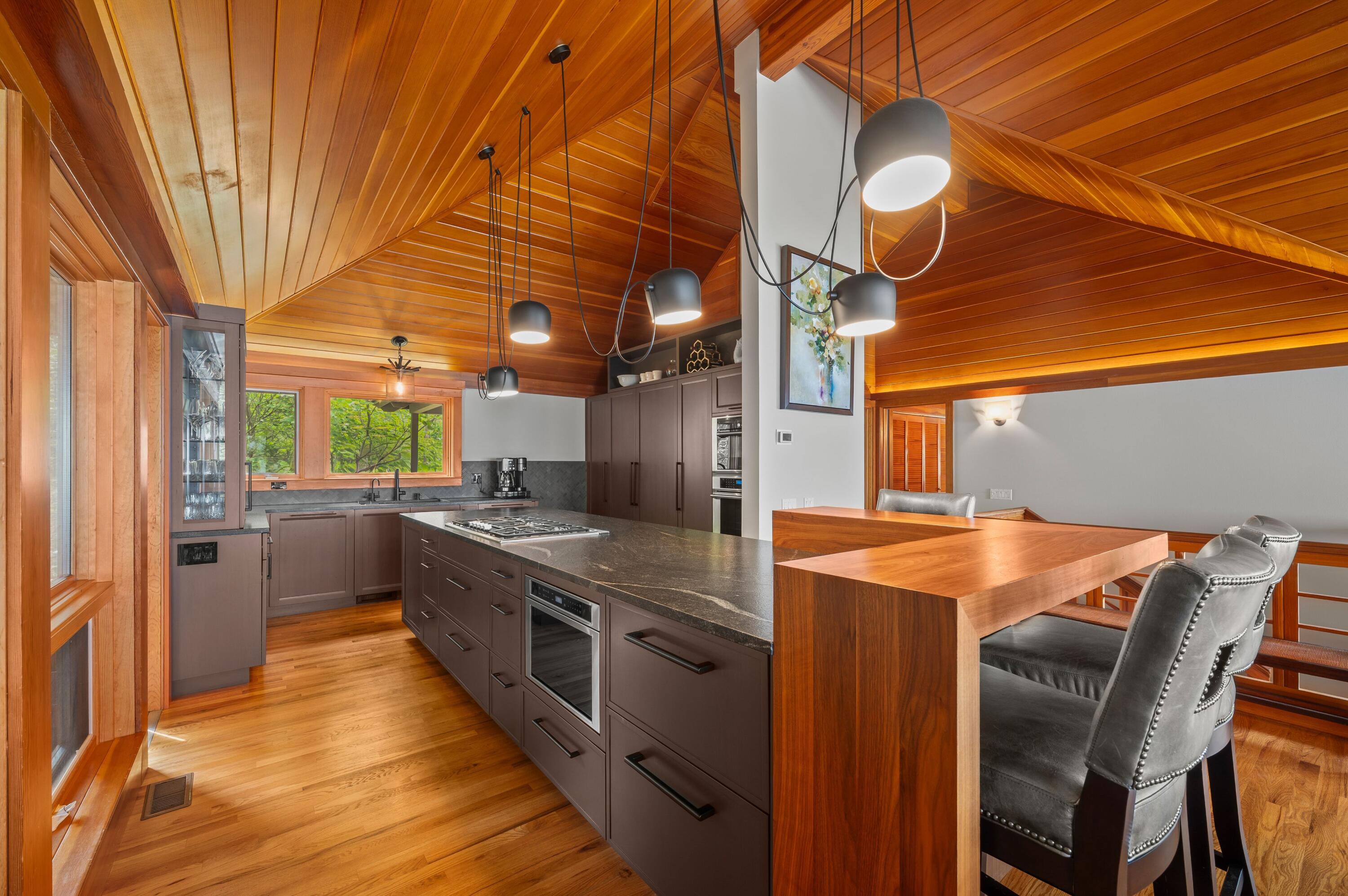 13047 Edgewater Property Photo 25