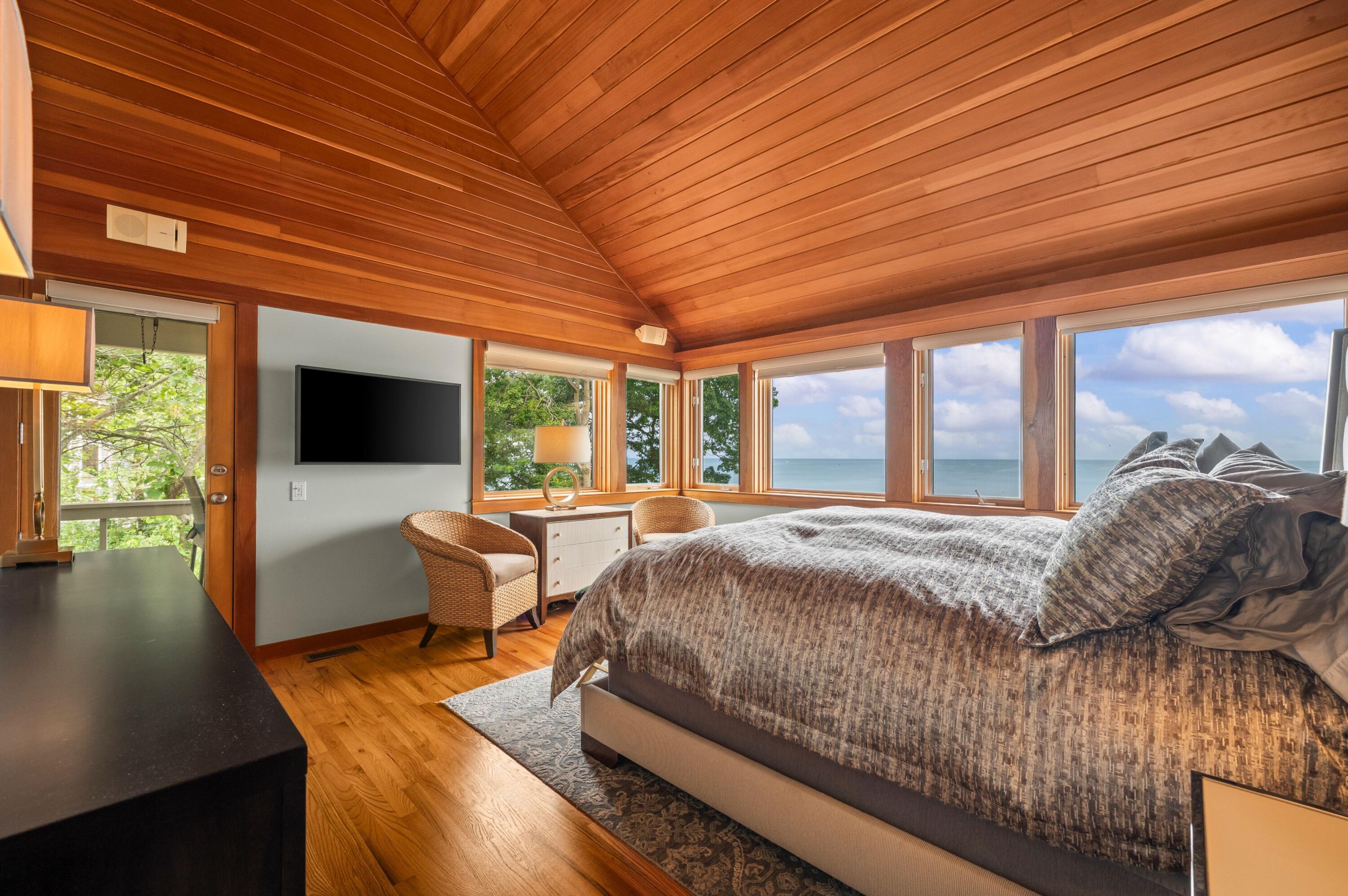 13047 Edgewater Property Photo 31