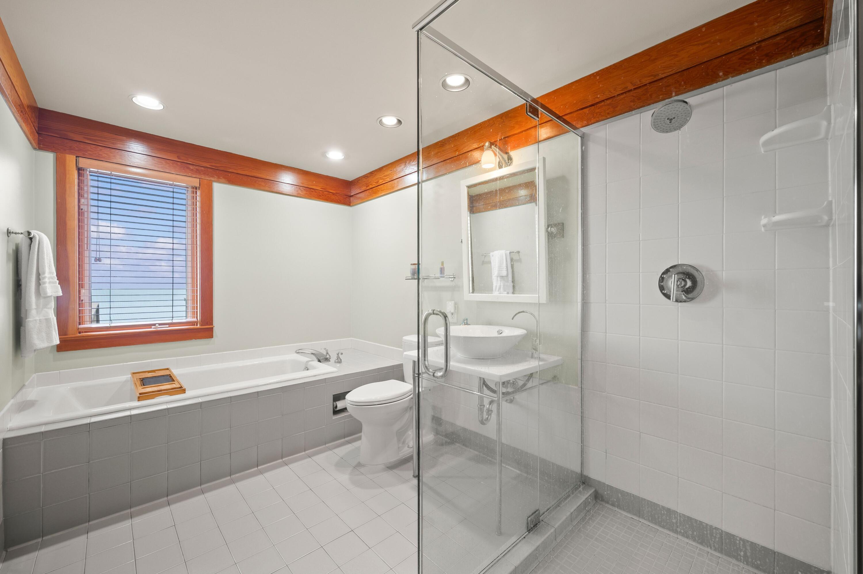 13047 Edgewater Property Photo 34