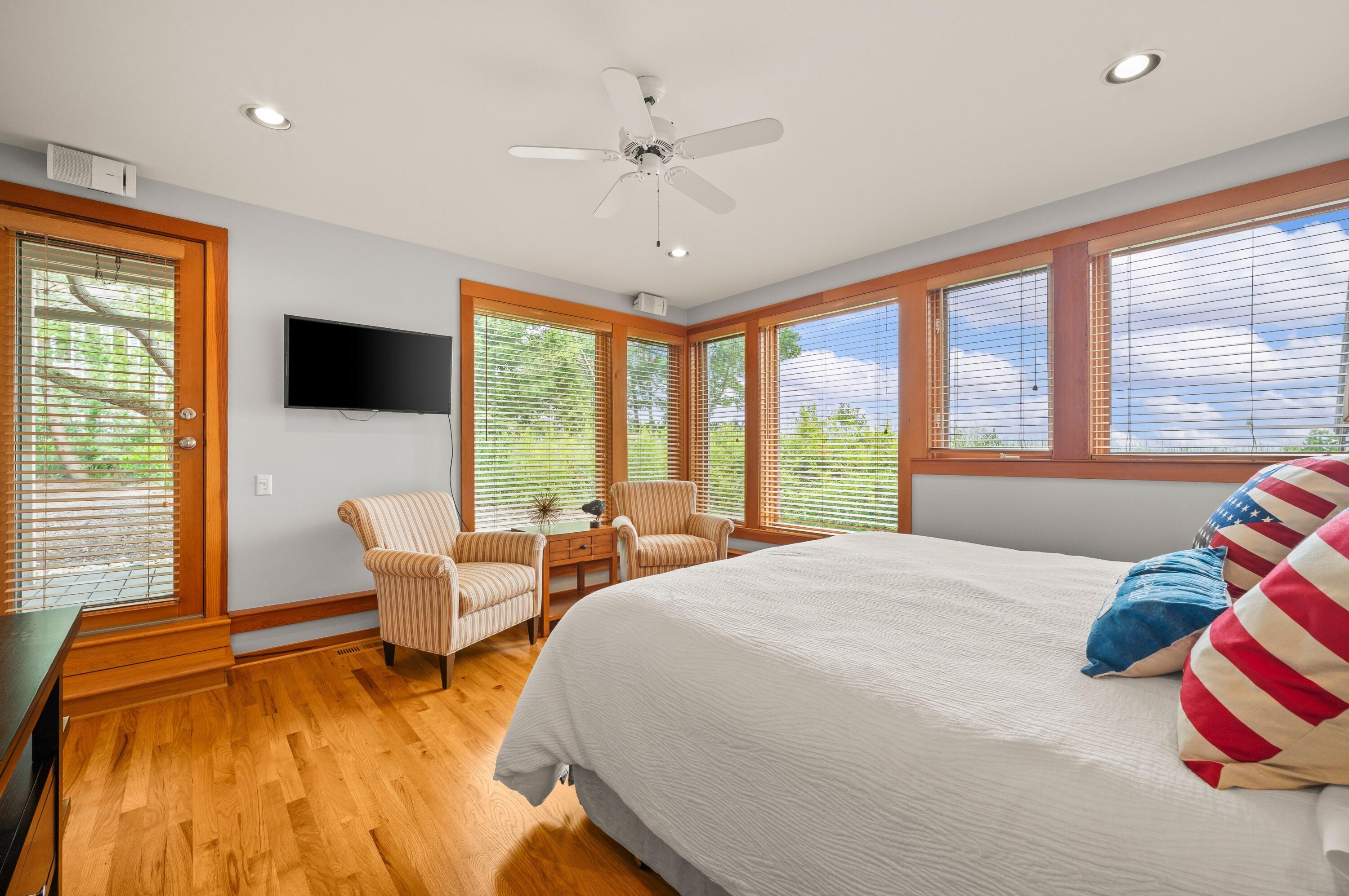 13047 Edgewater Property Photo 48