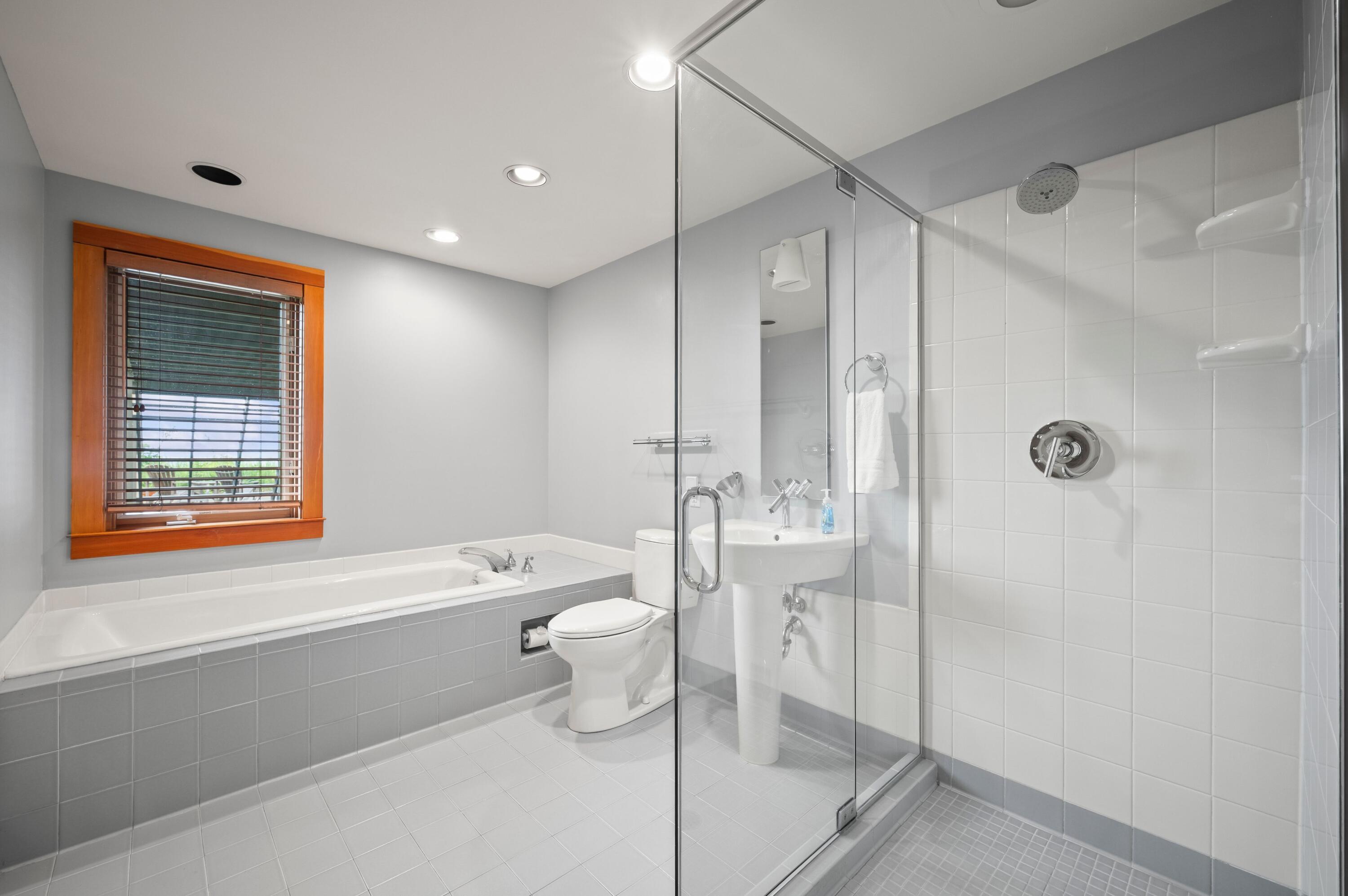 13047 Edgewater Property Photo 50
