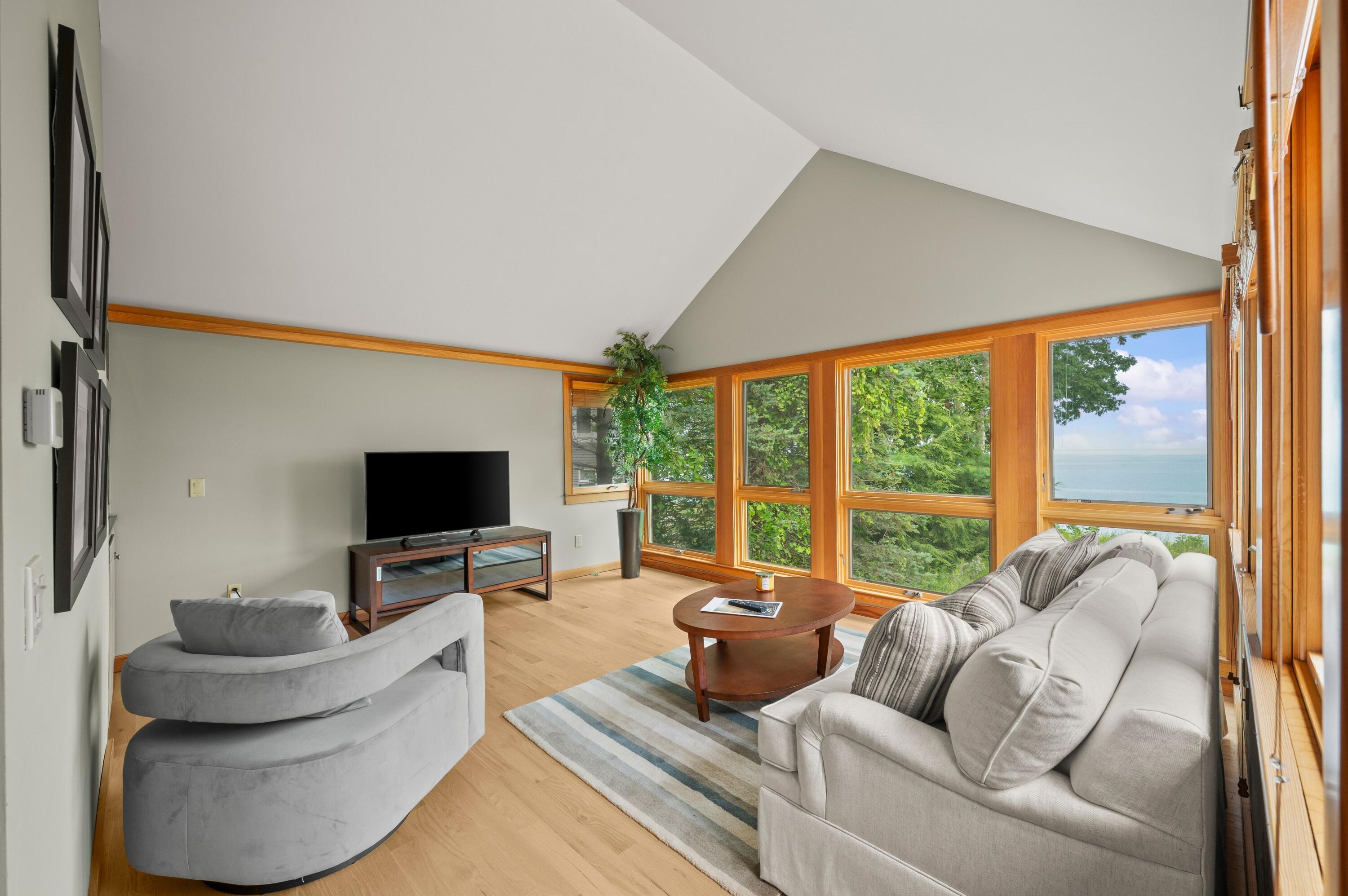 13047 Edgewater Property Photo 69