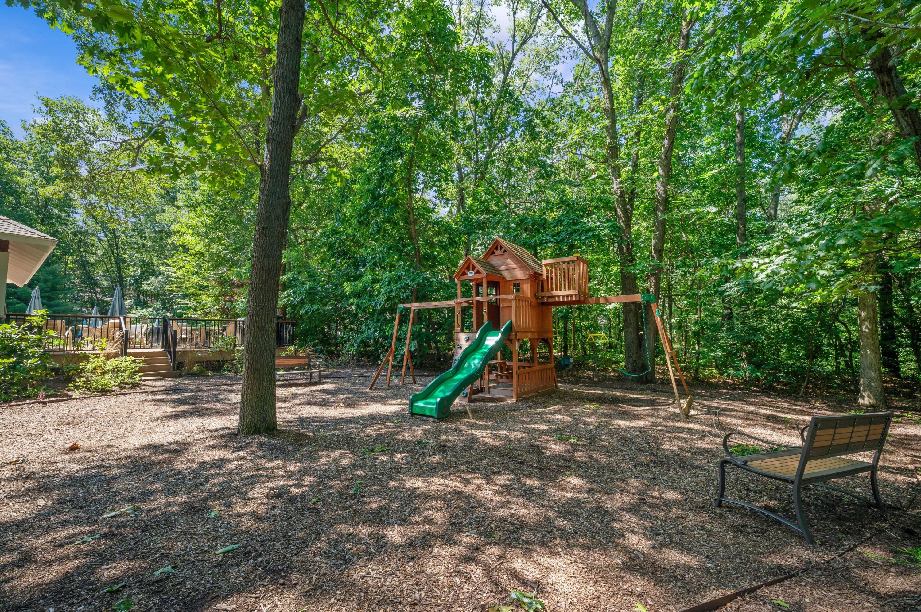 13047 Edgewater Property Photo 76