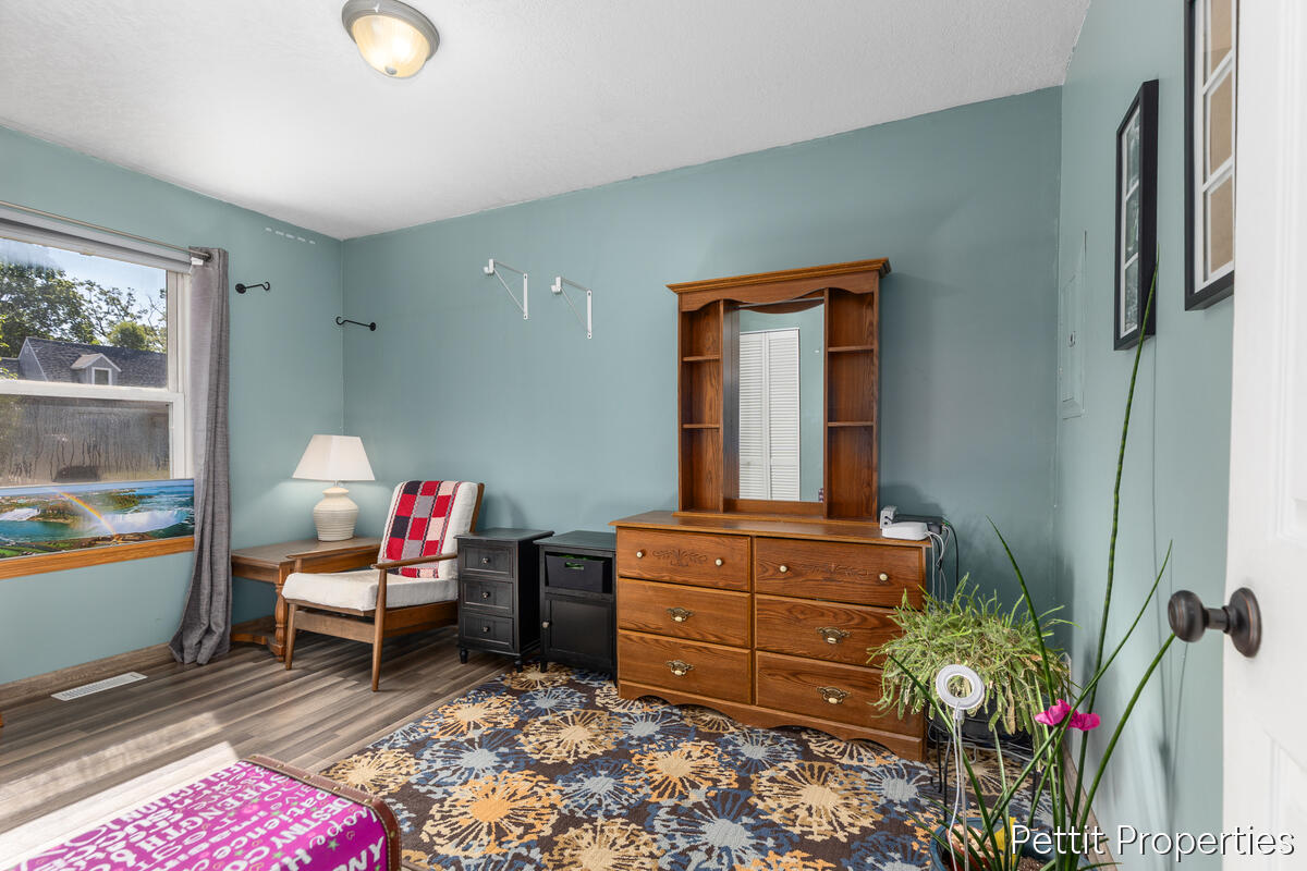 1447 West Street Property Photo 12