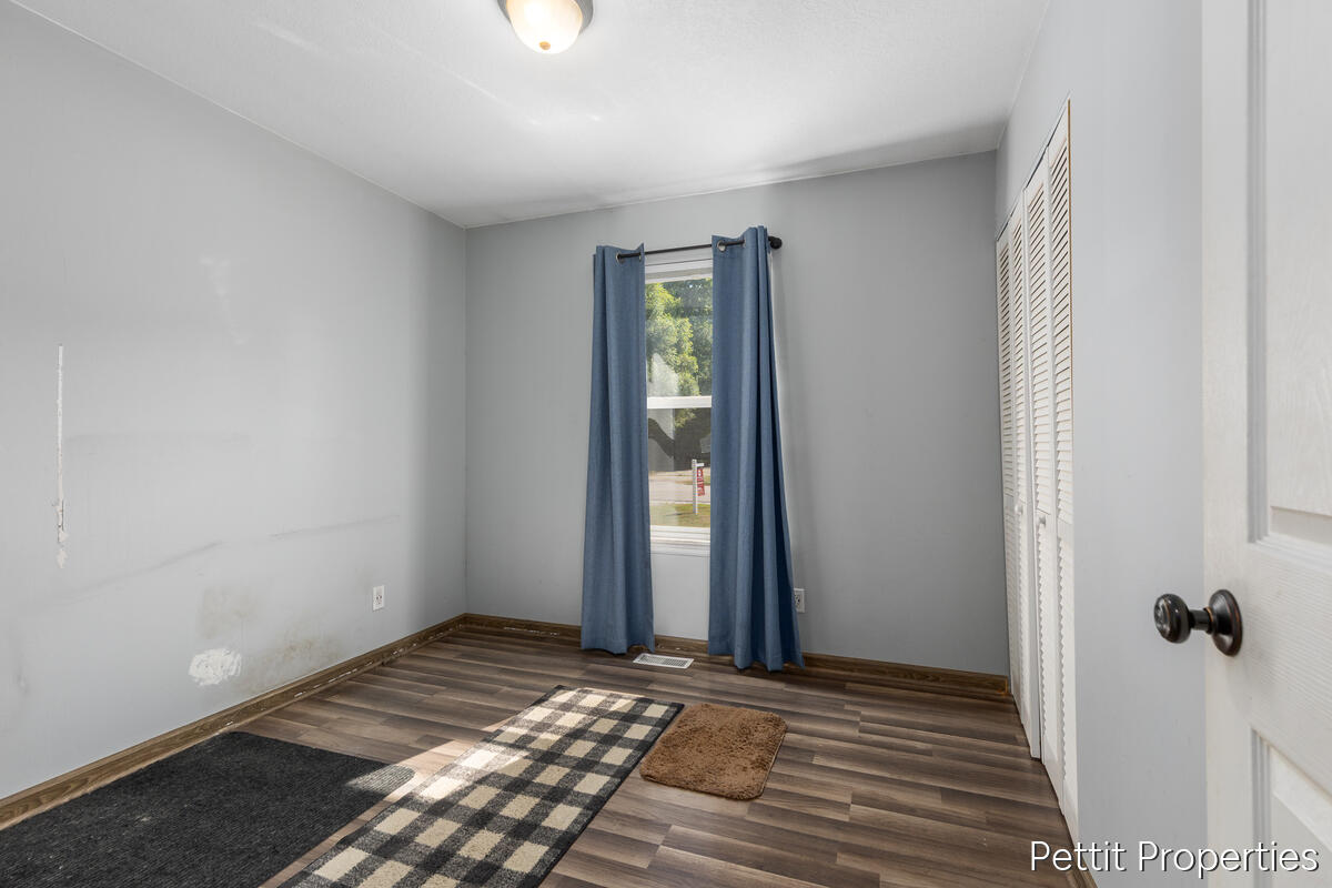 1447 West Street Property Photo 14