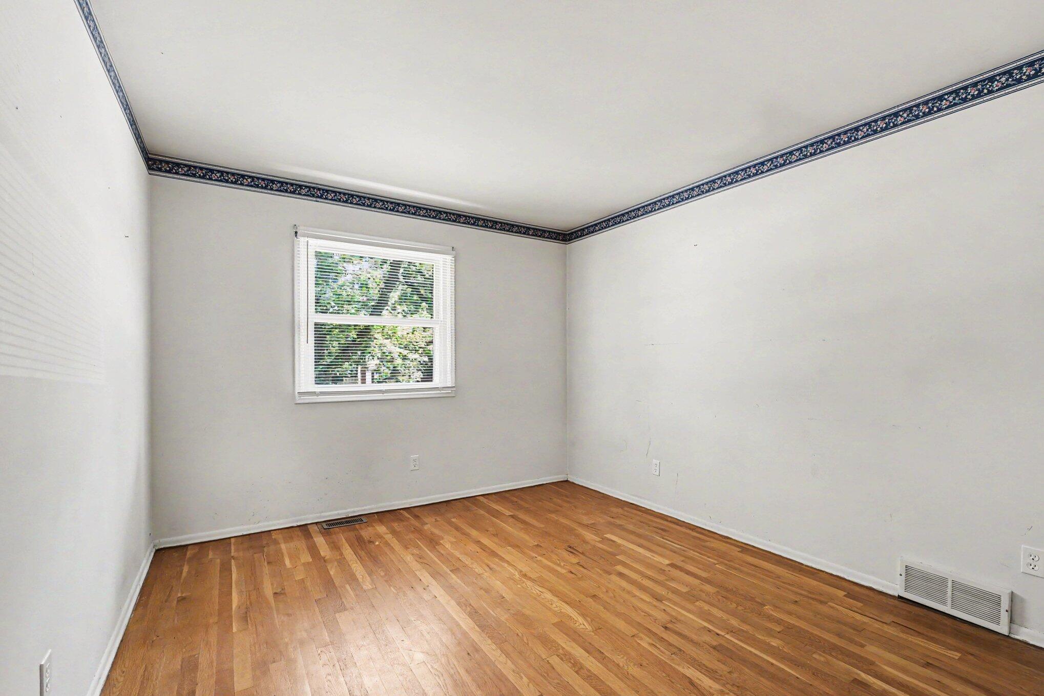 6320 Hampton Street Property Photo 18