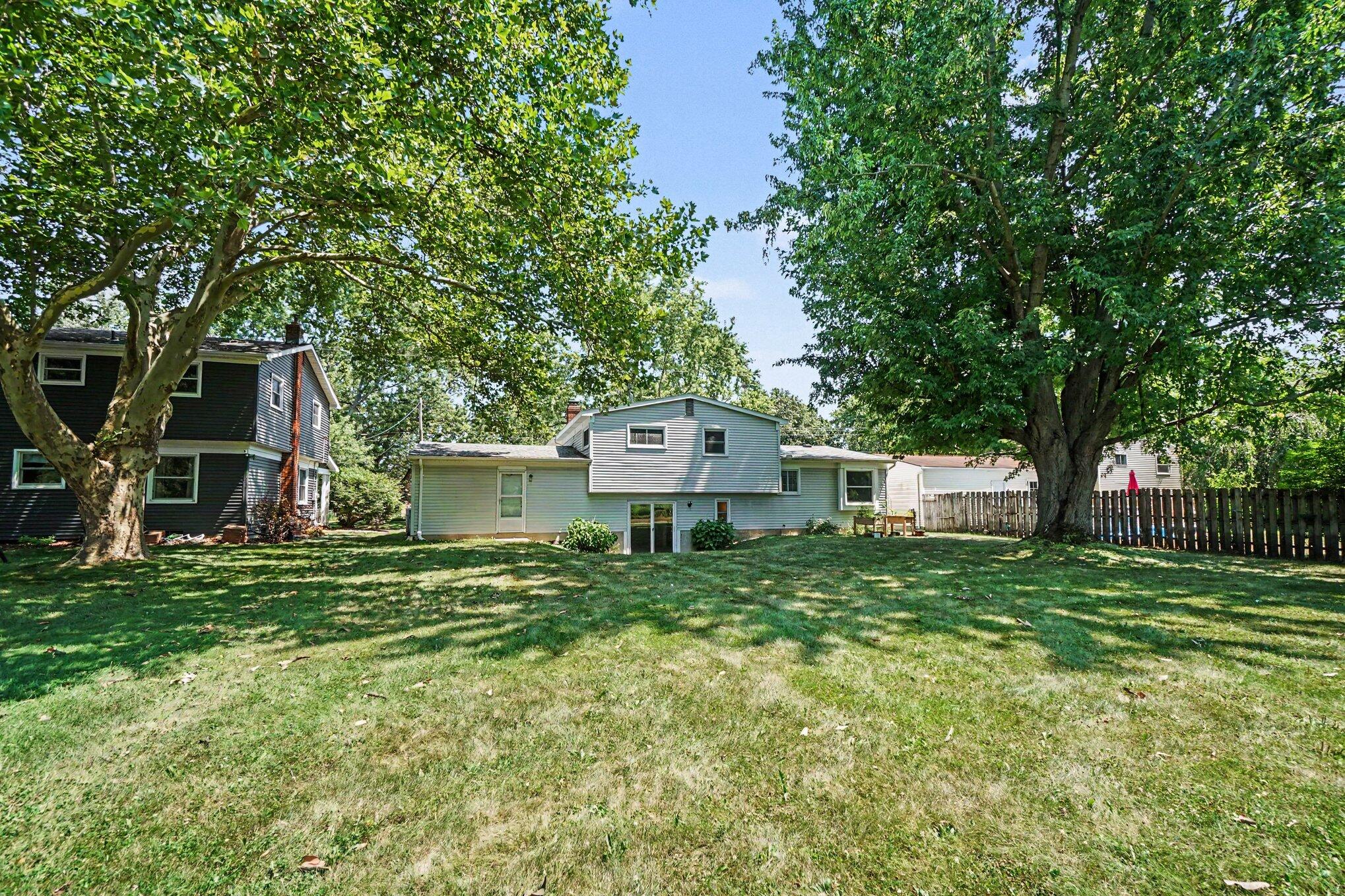 6320 Hampton Street Property Photo 27