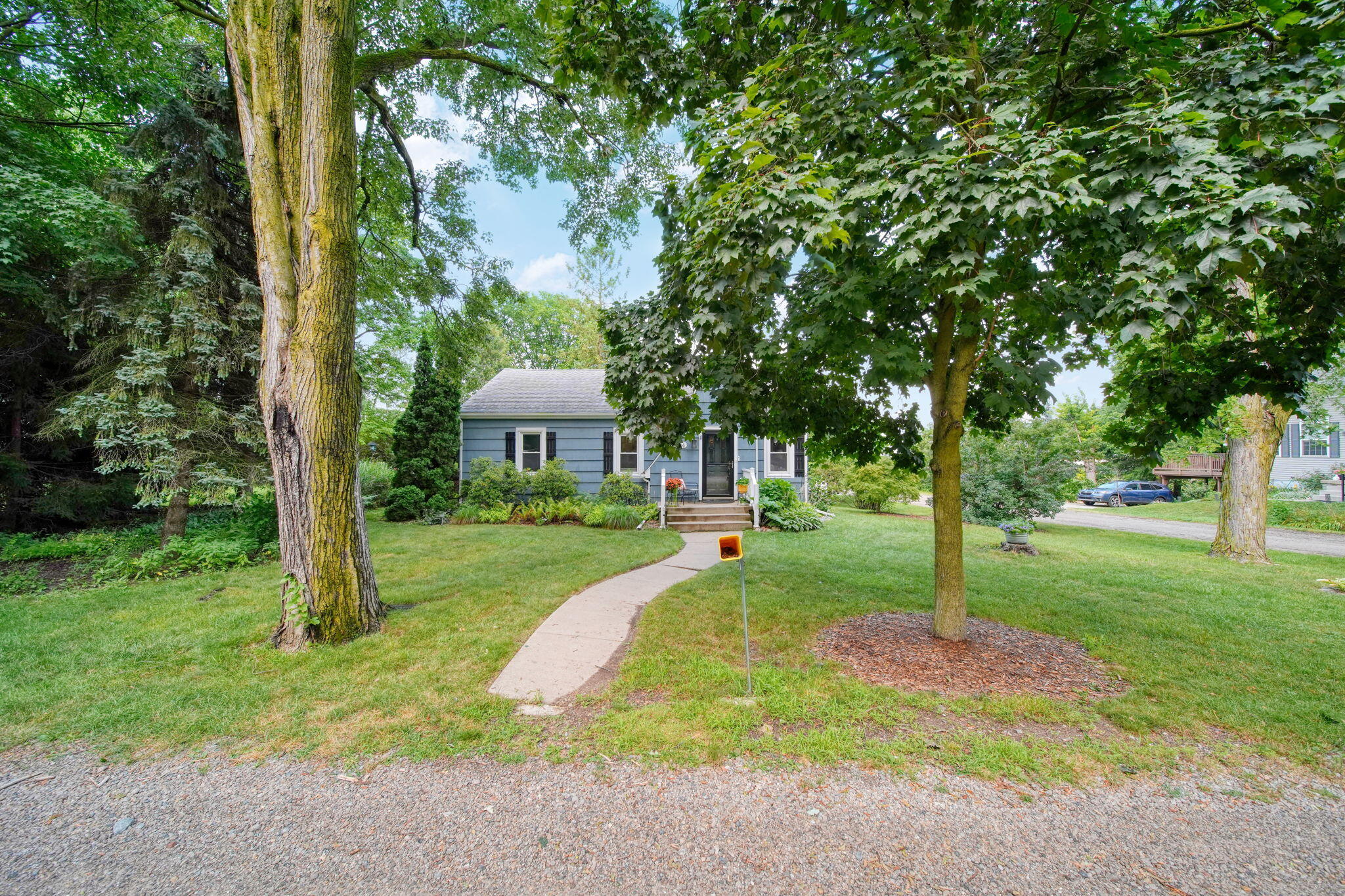 204 Westover Street Property Photo 32