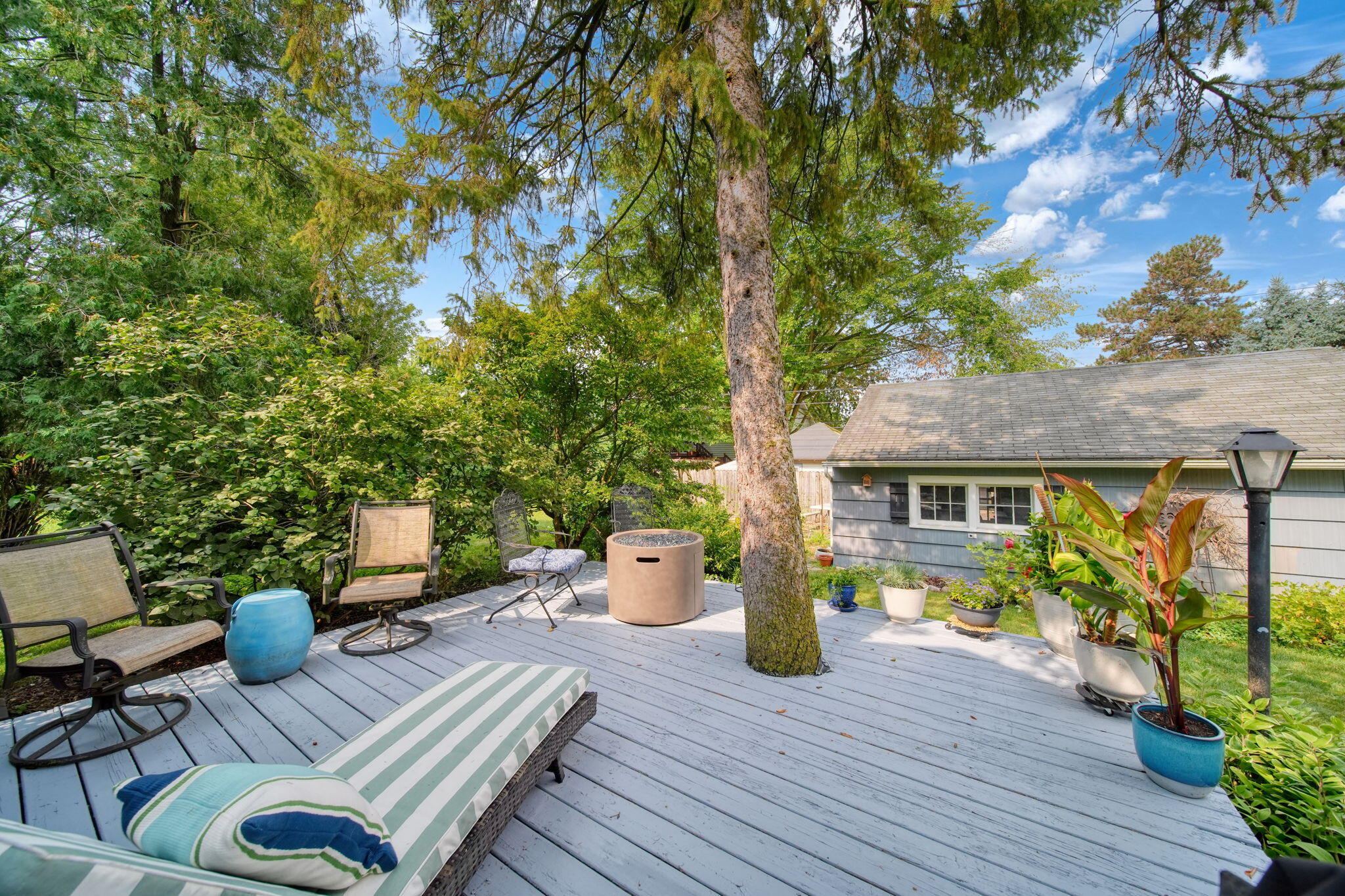 204 Westover Street Property Photo 40