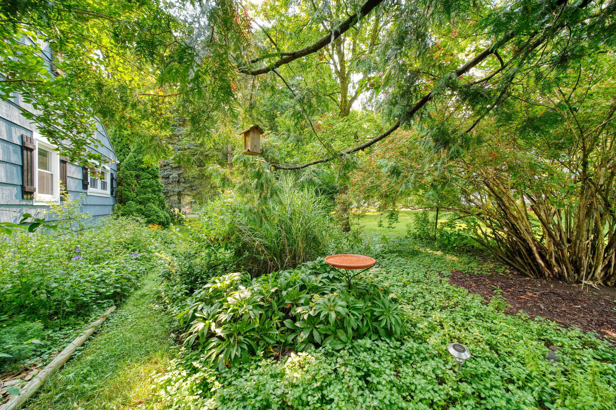 204 Westover Street Property Photo 44