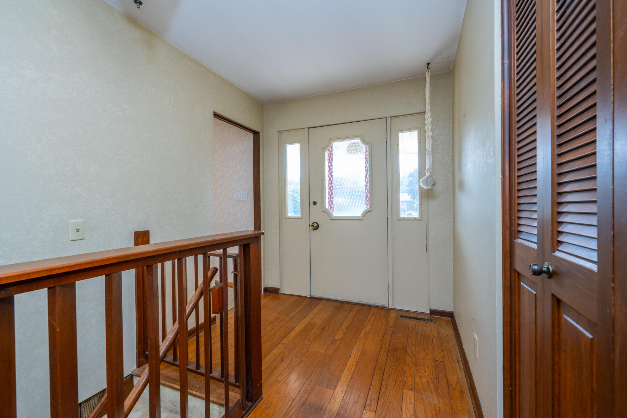 4334 Laurel Drive Property Photo 4