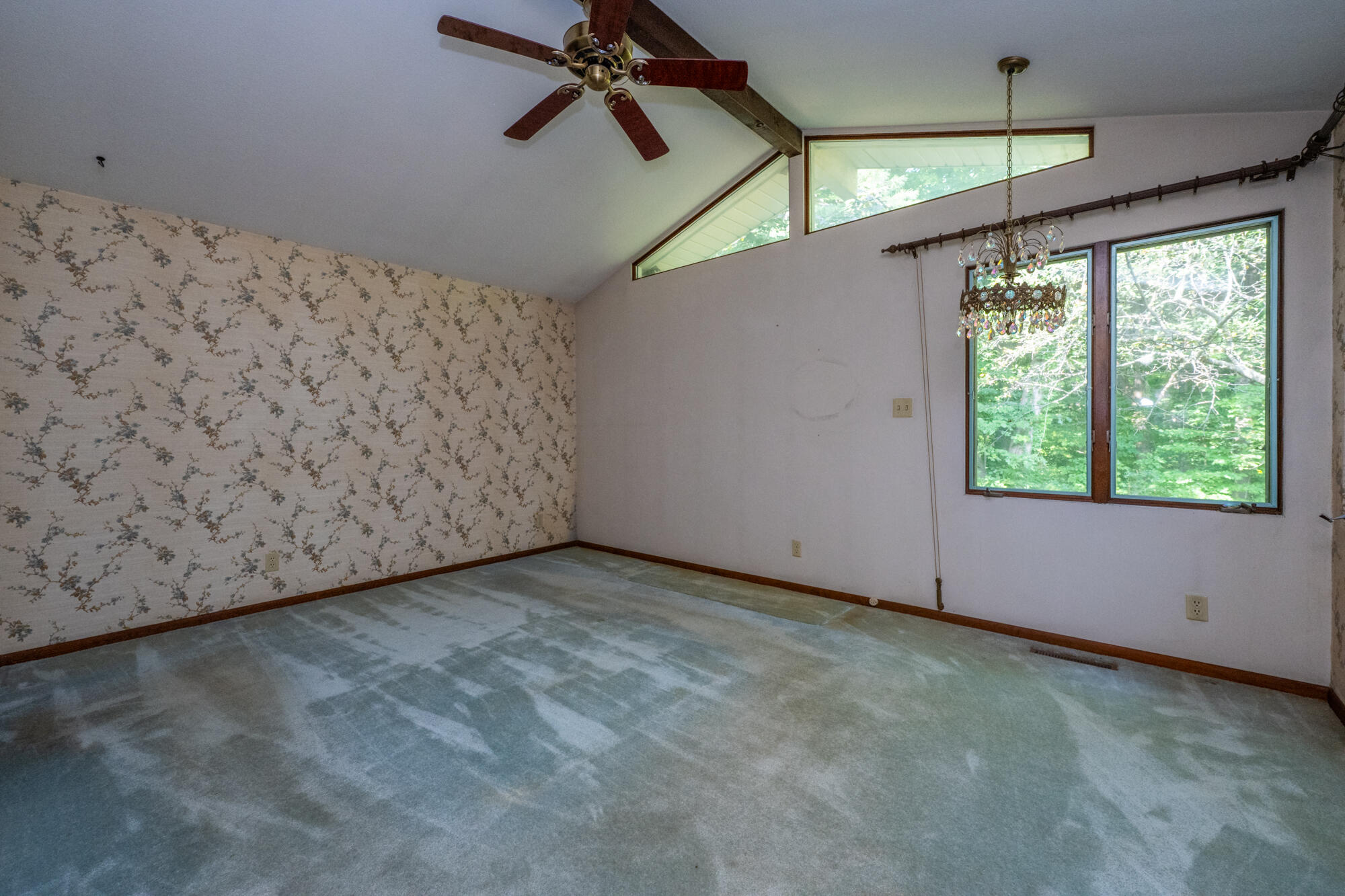 4334 Laurel Drive Property Photo 24