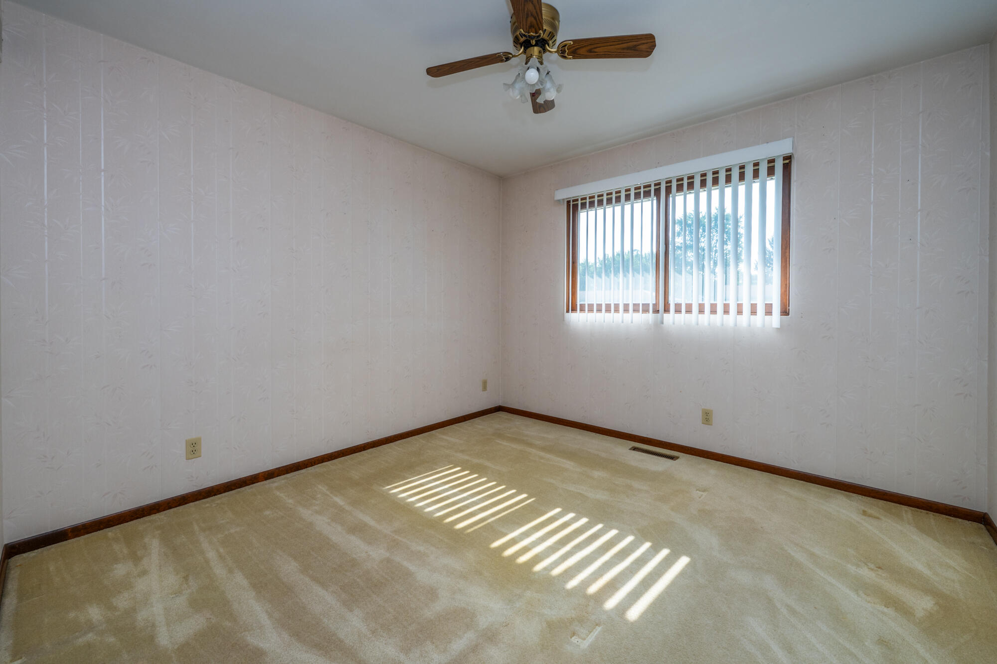 4334 Laurel Drive Property Photo 32