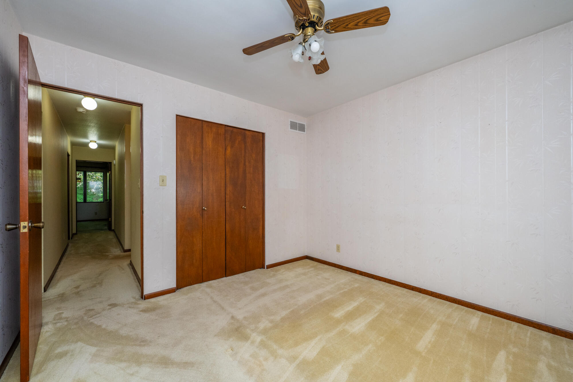 4334 Laurel Drive Property Photo 33