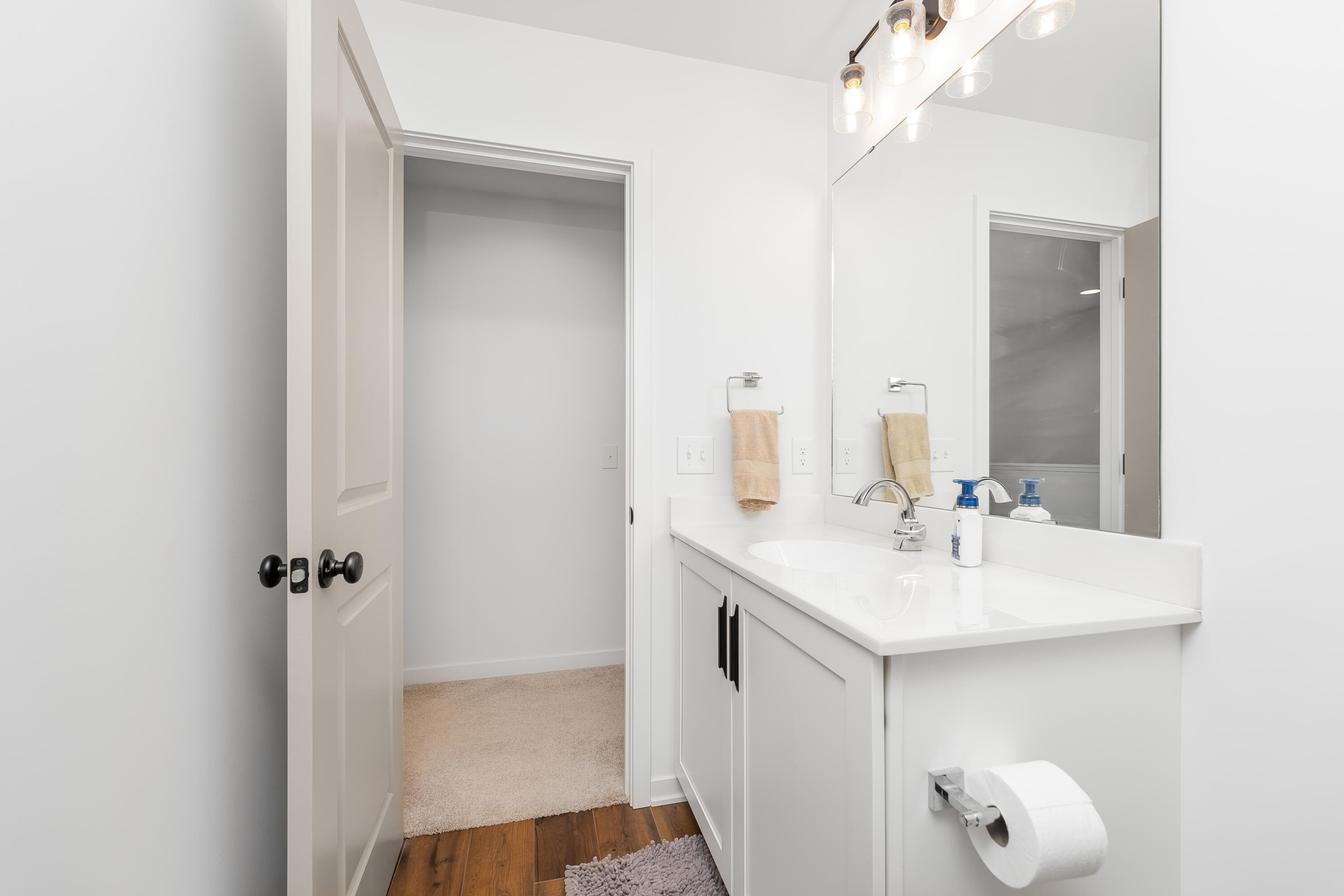 4228 Corvo Property Photo 17