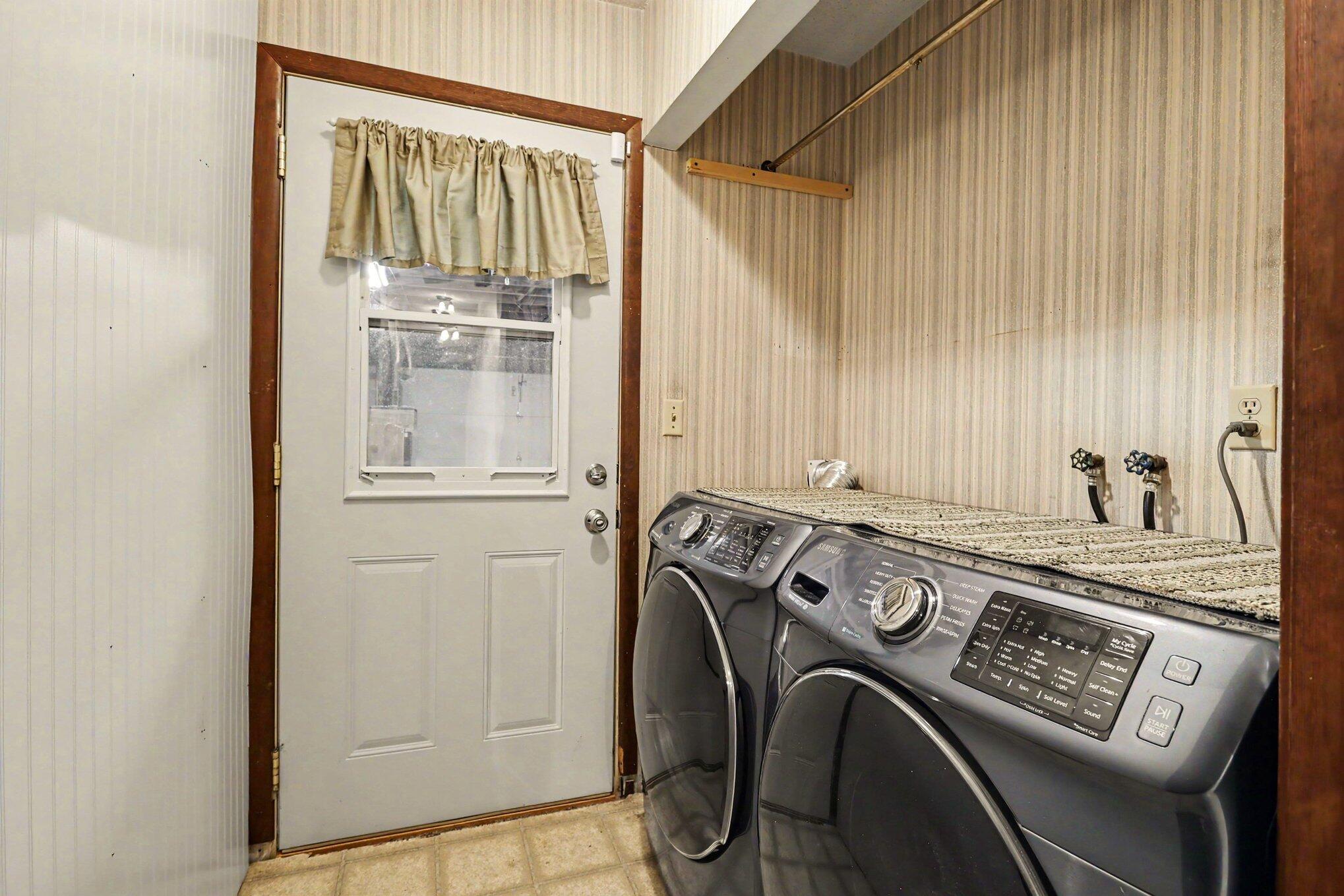 11053 Gast Road Property Photo 23