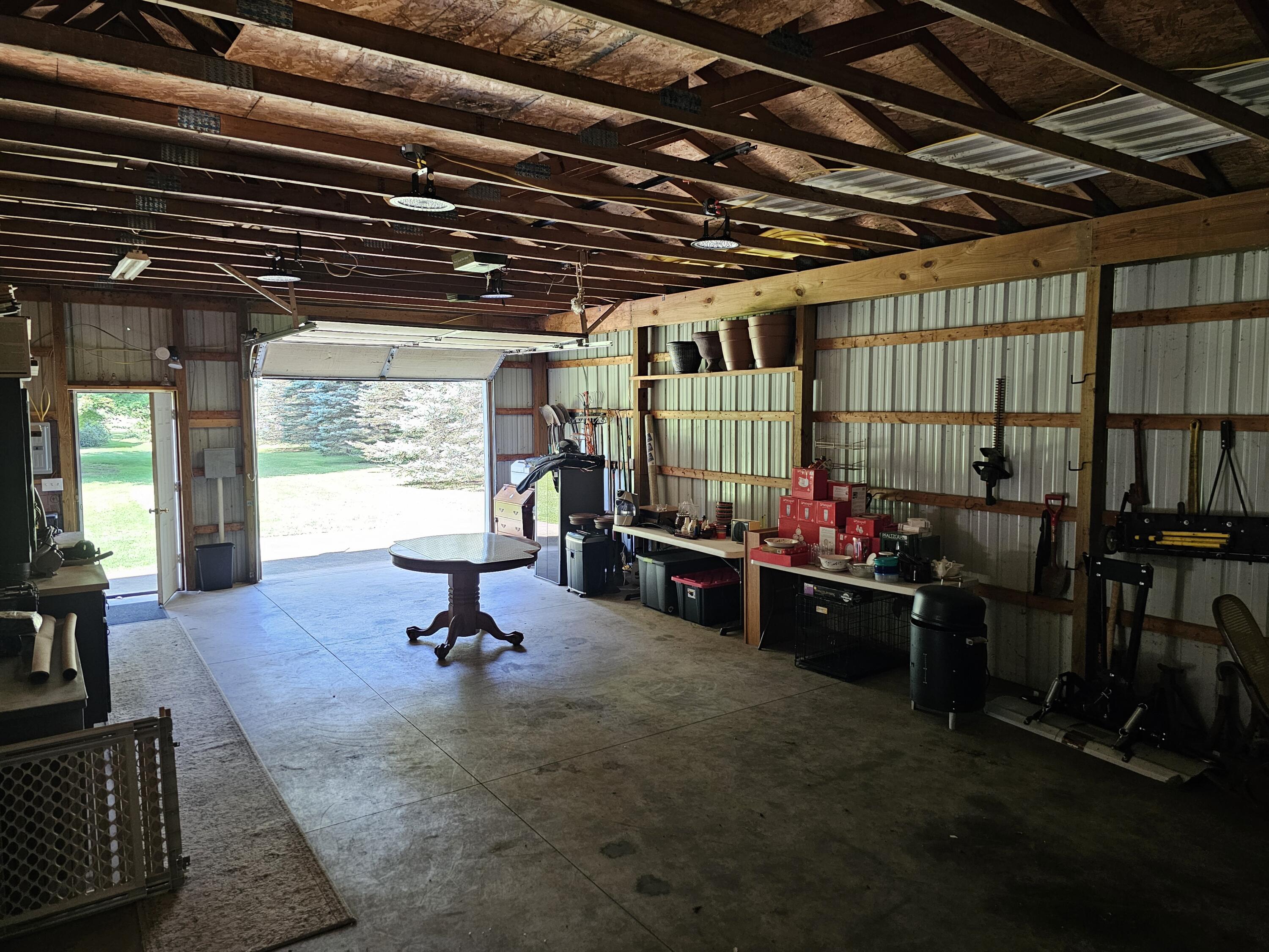 11053 Gast Road Property Photo 27