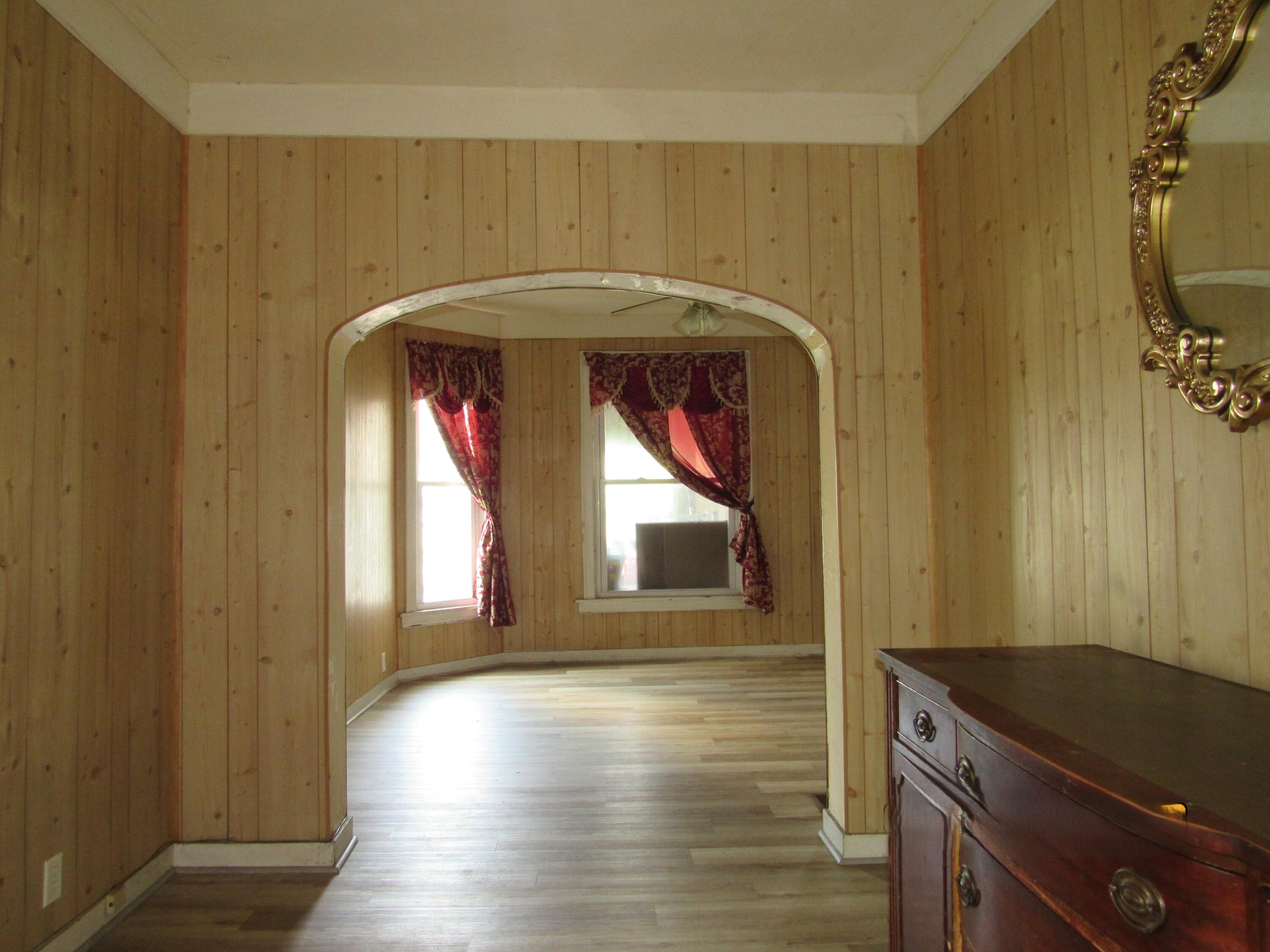 1167 Lafayette Avenue Se Property Photo 9
