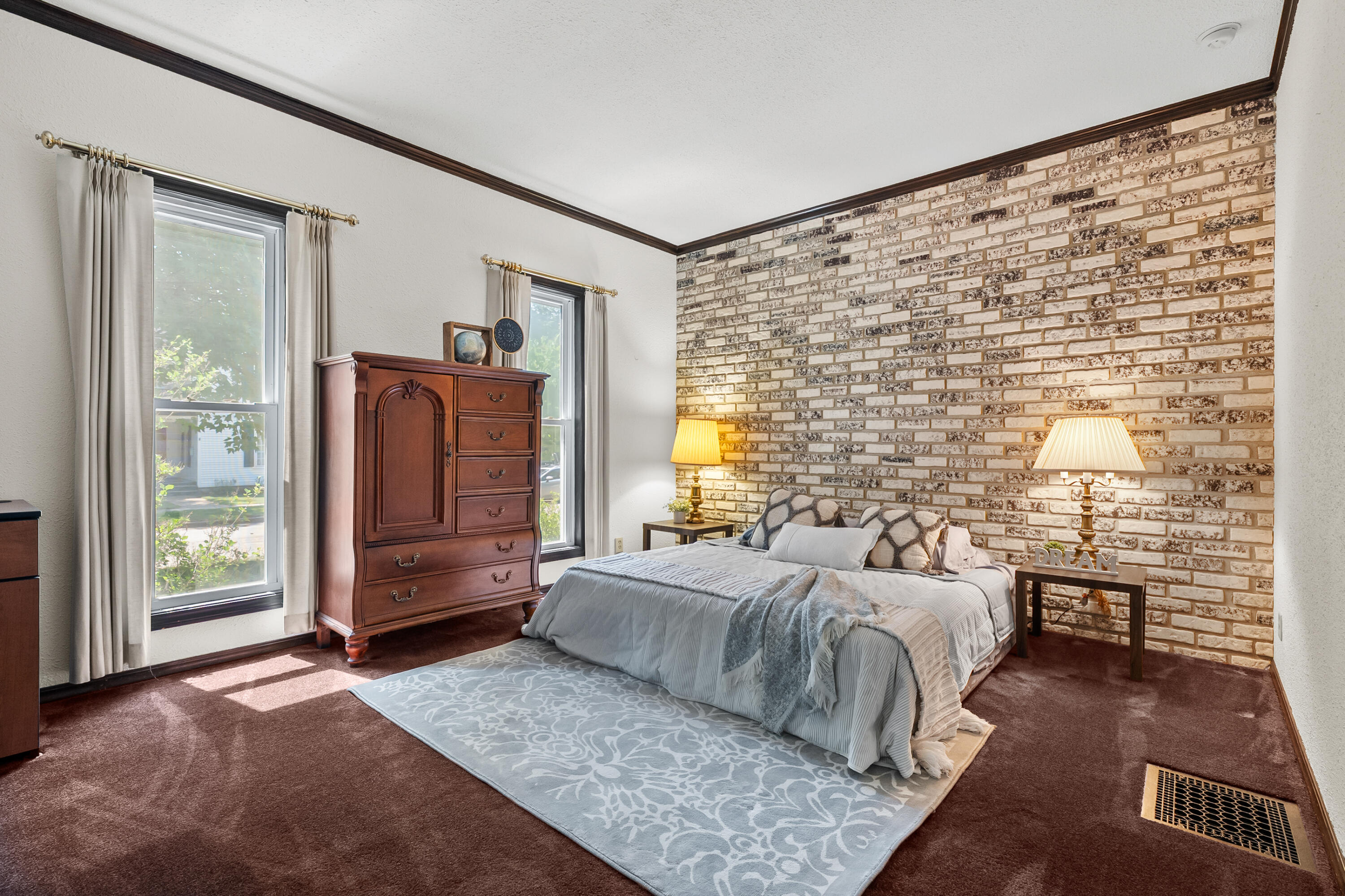 120 Hicks Avenue Property Photo 4