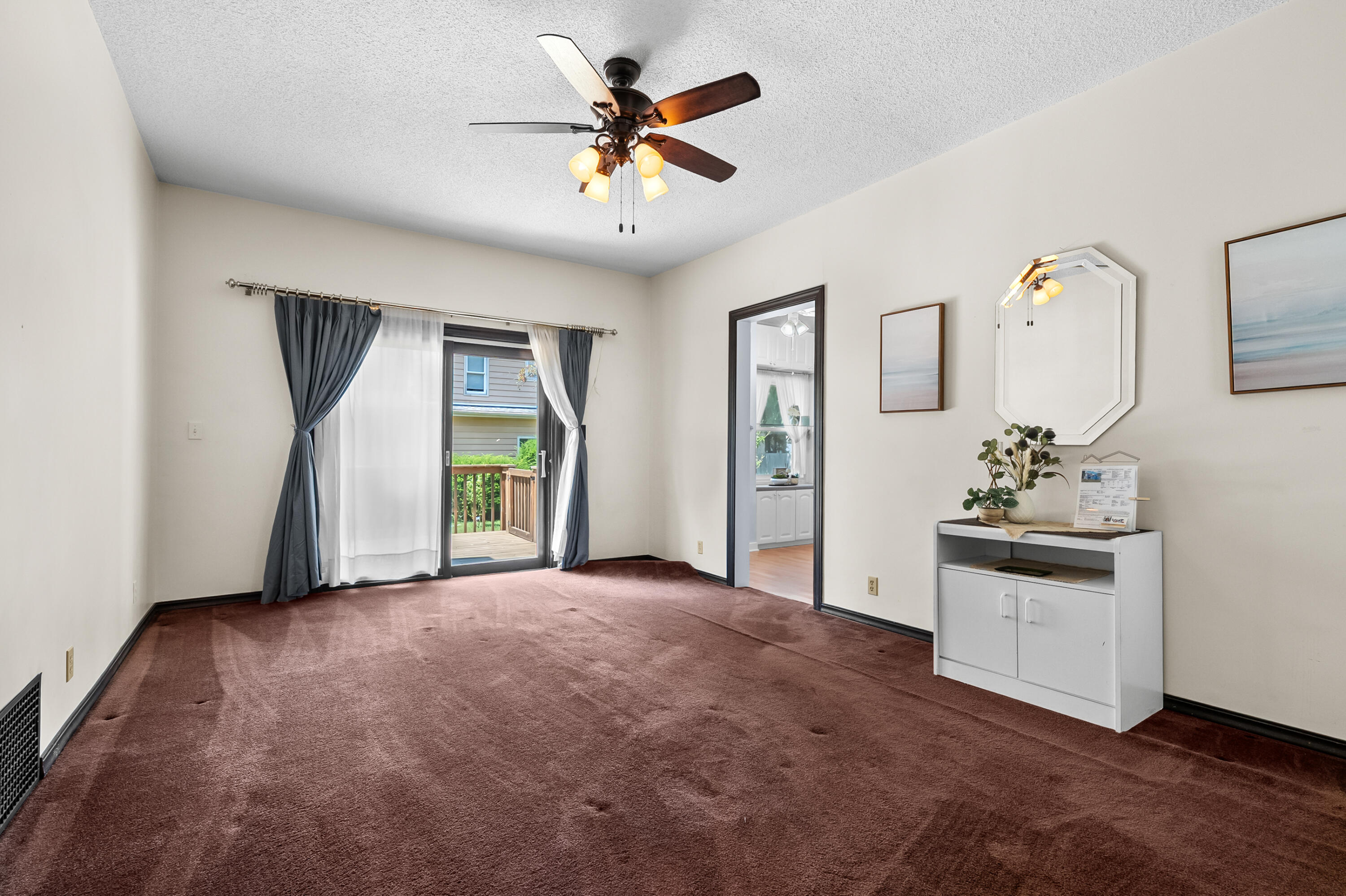 120 Hicks Avenue Property Photo 10