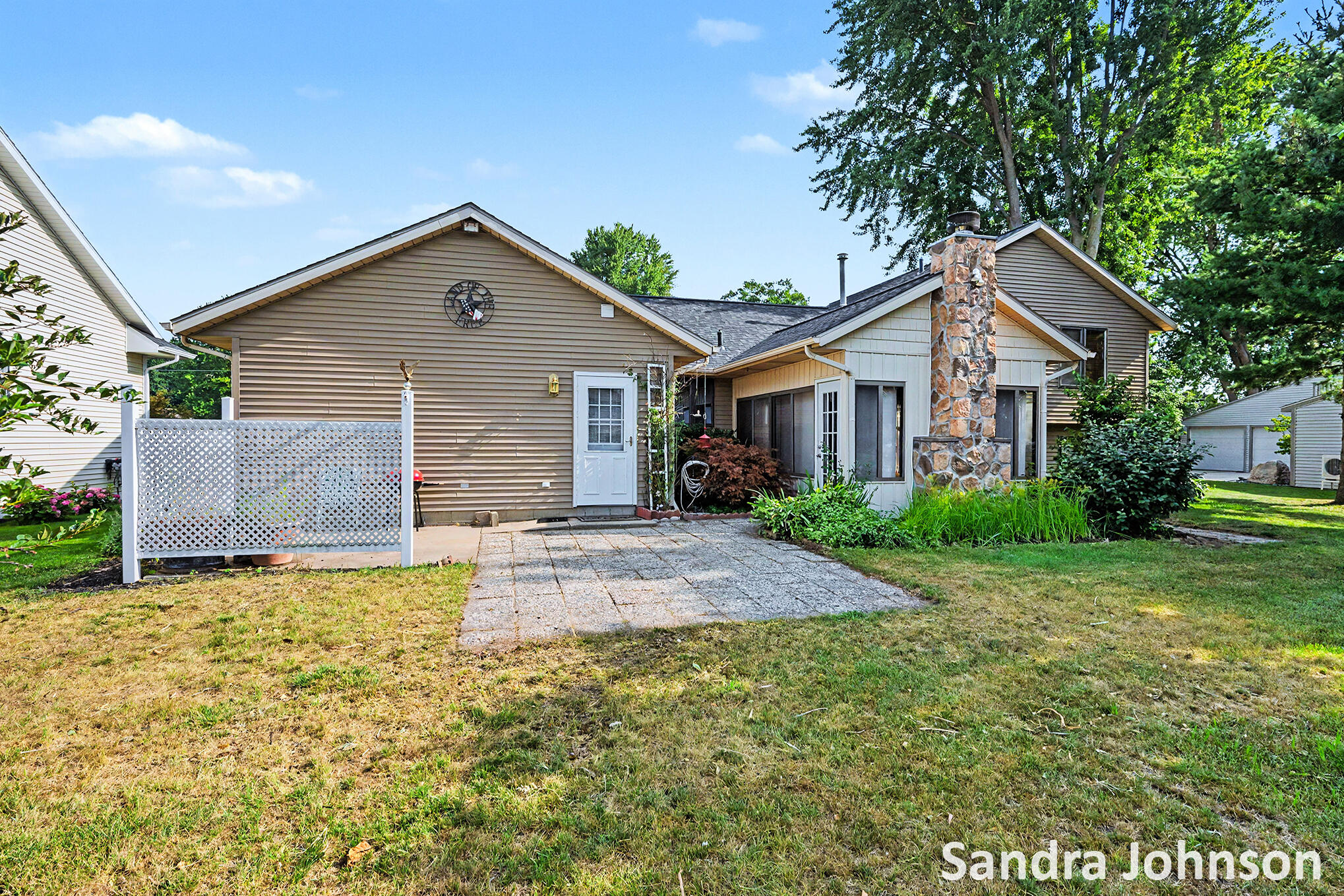 12725 Park Drive Property Photo 5
