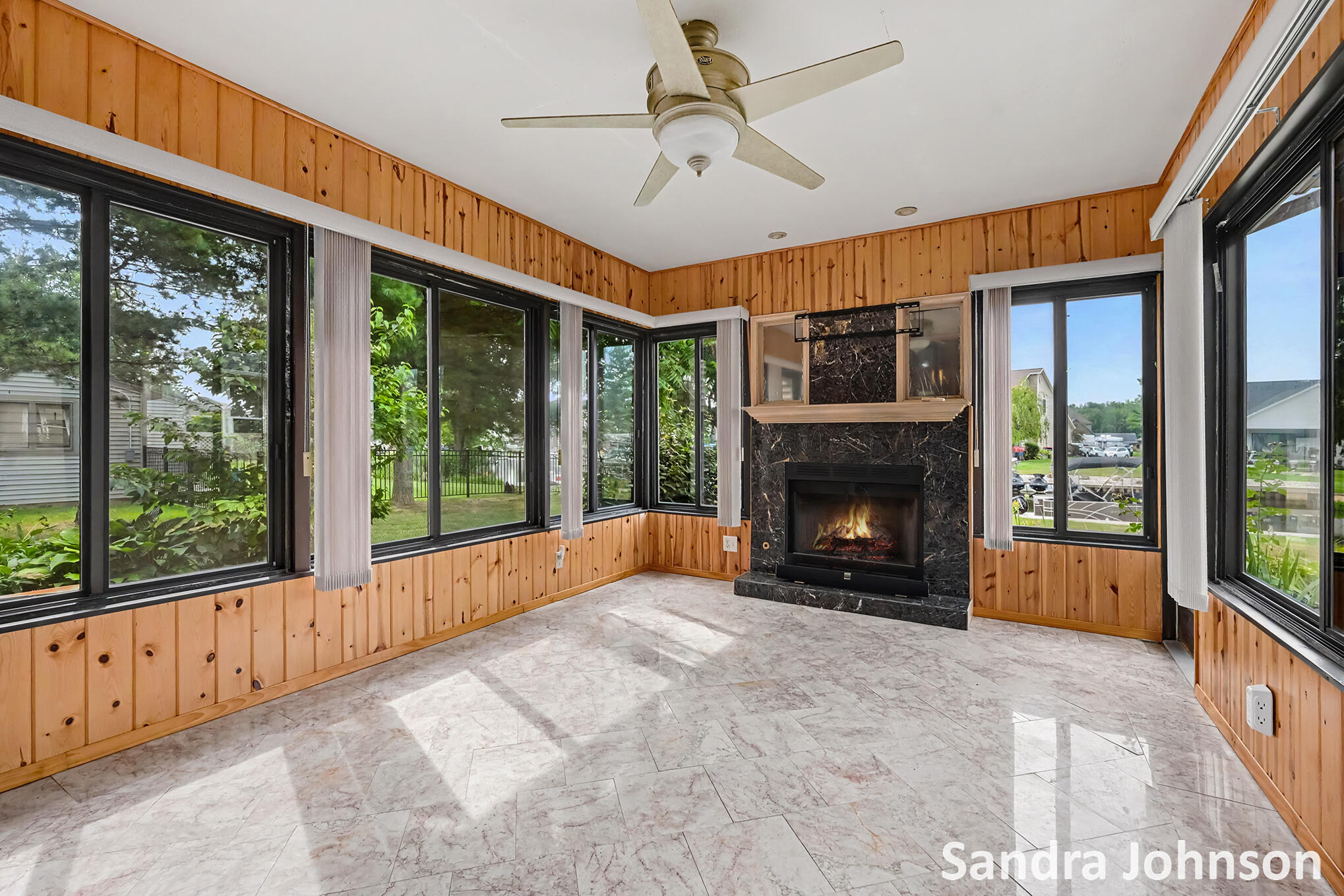 12725 Park Drive Property Photo 18