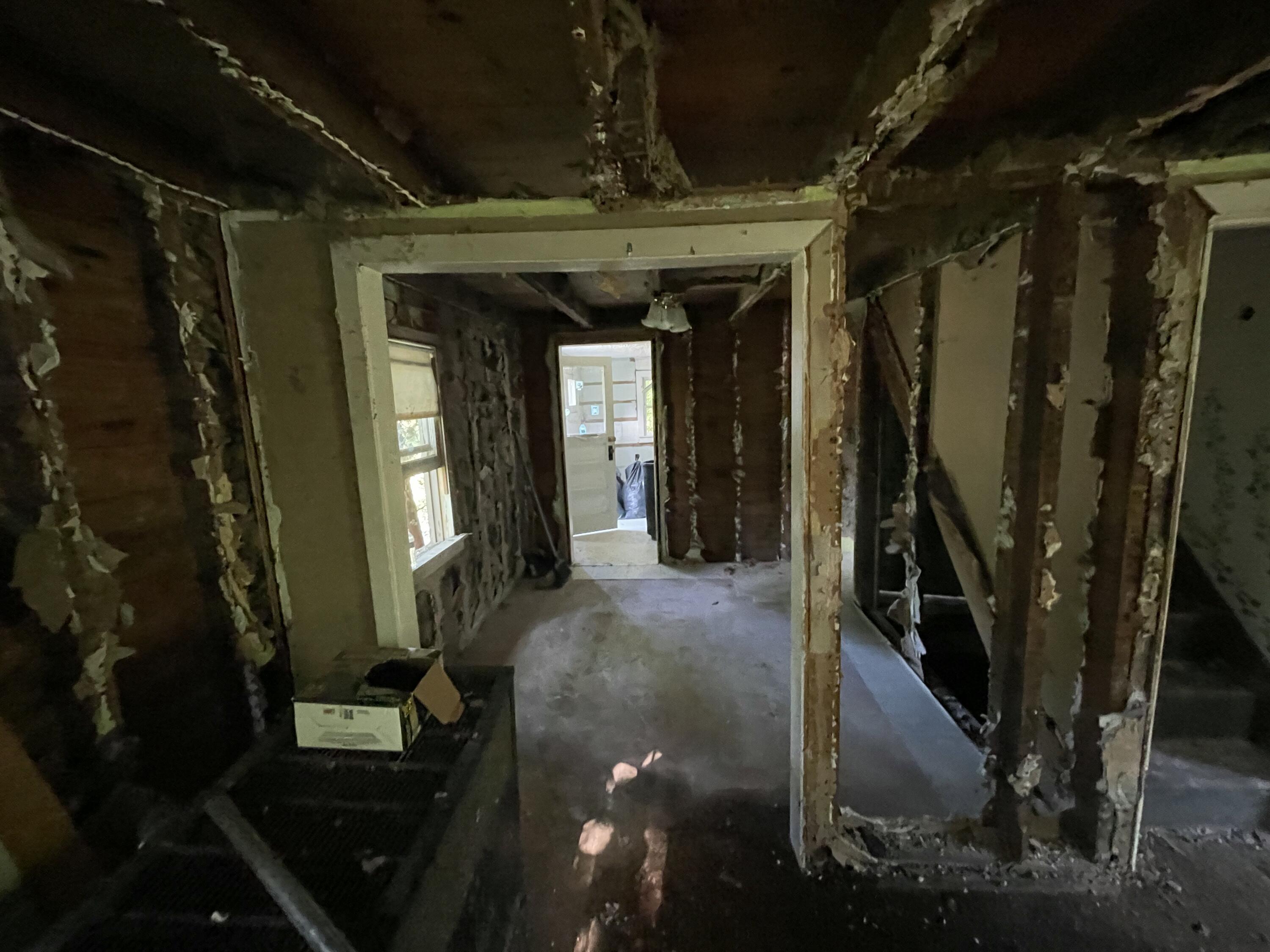 15723 Park Lake Road Property Photo 11