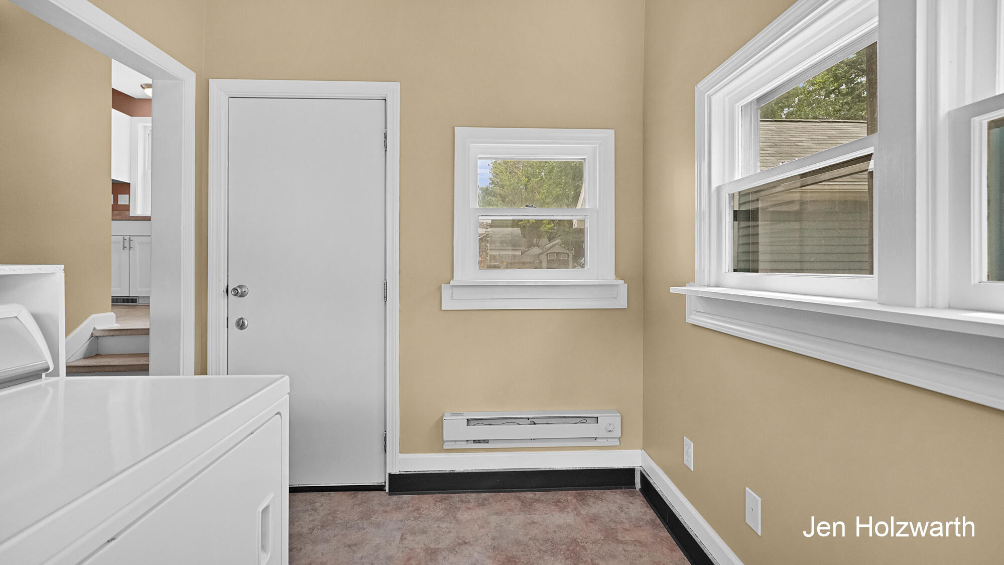 122 E Kent Street Property Photo 19