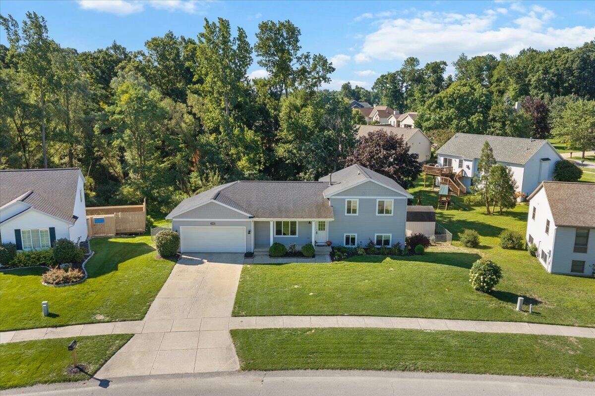 1338 Scott Creek Drive Ne Property Photo 1