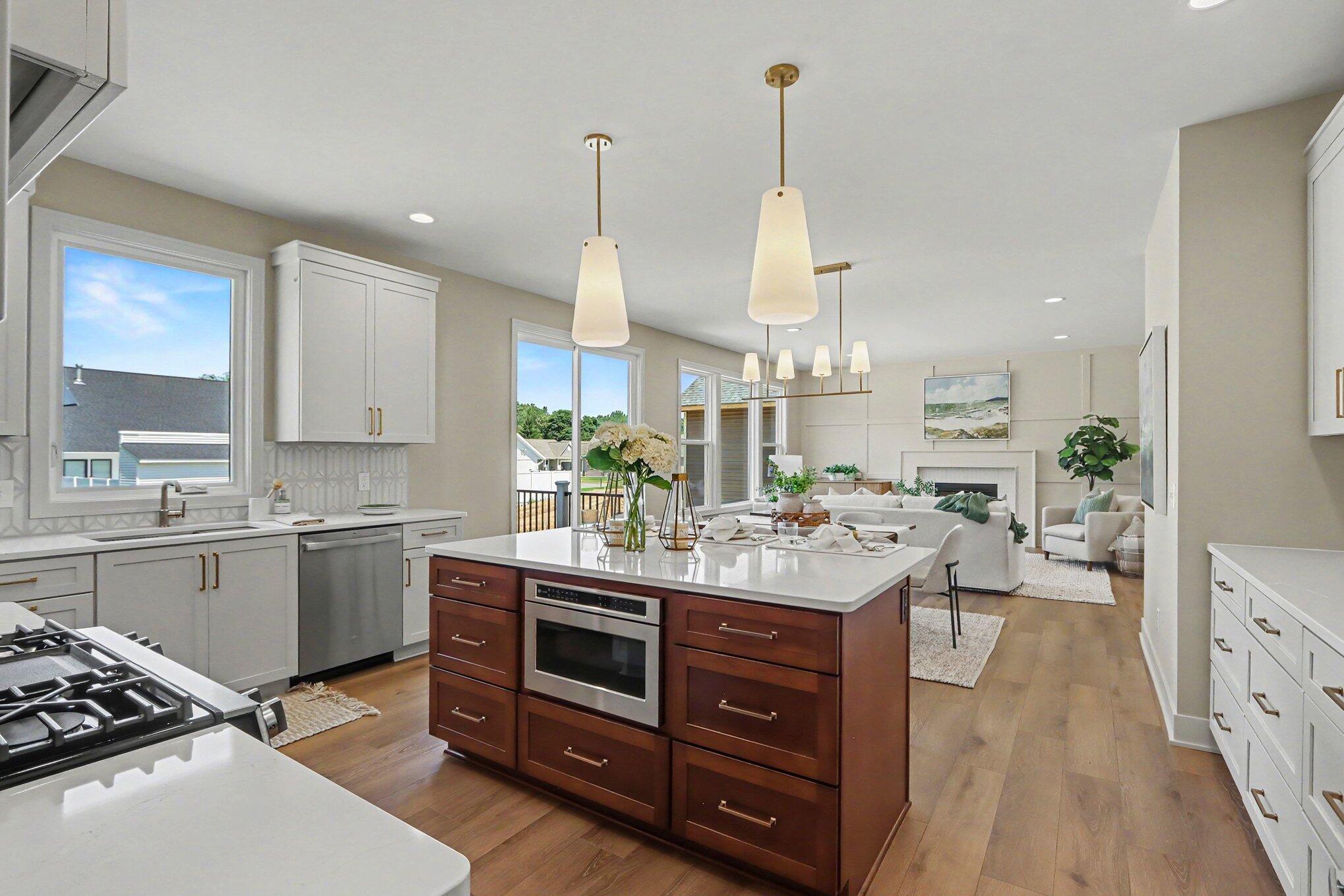1023 Aberlour Court Property Photo 13