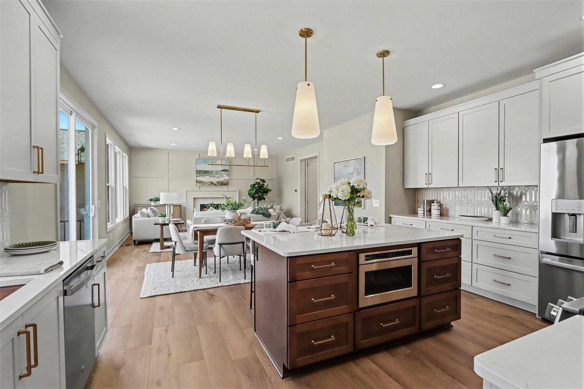 1023 Aberlour Court Property Photo 14