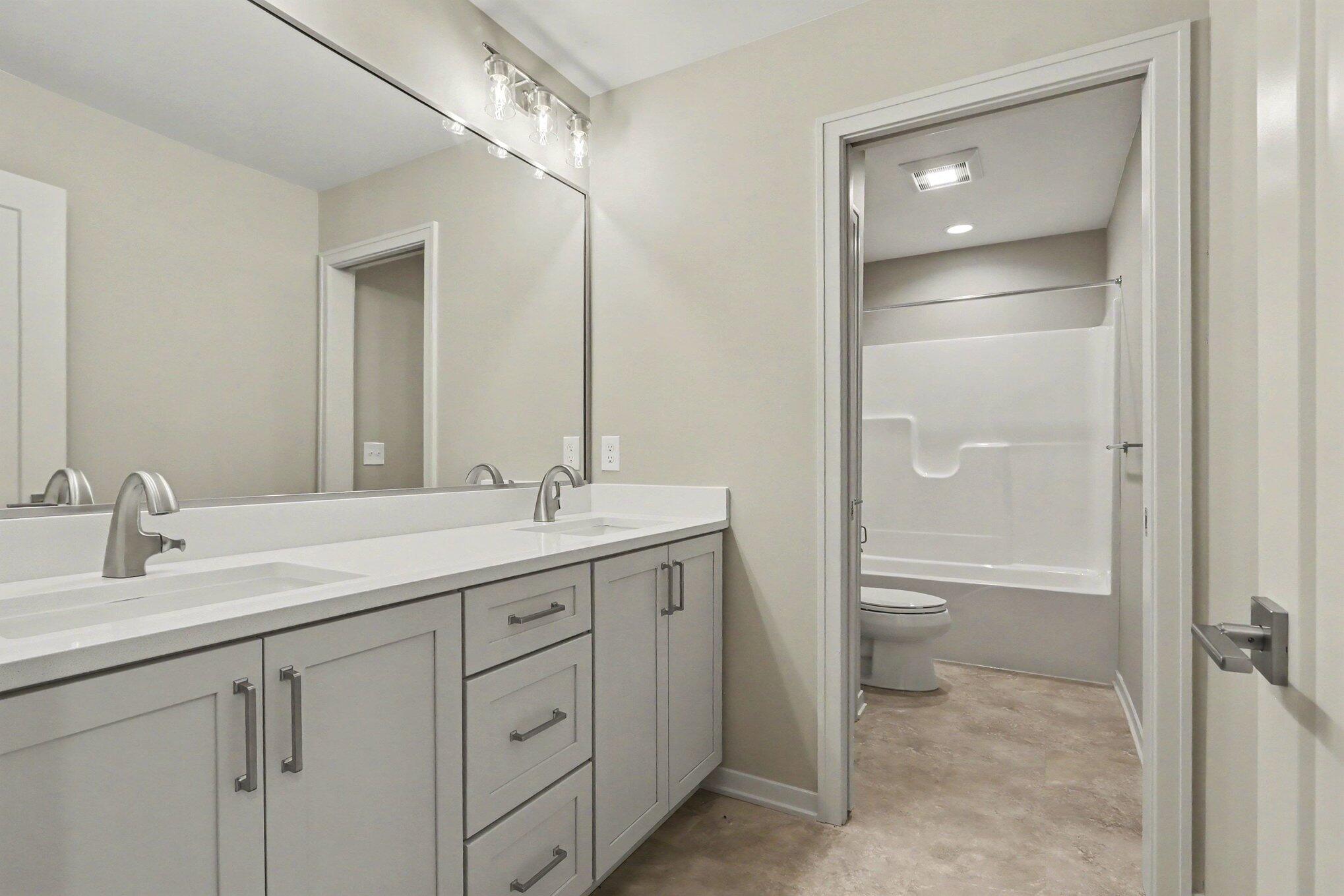 1023 Aberlour Court Property Photo 25