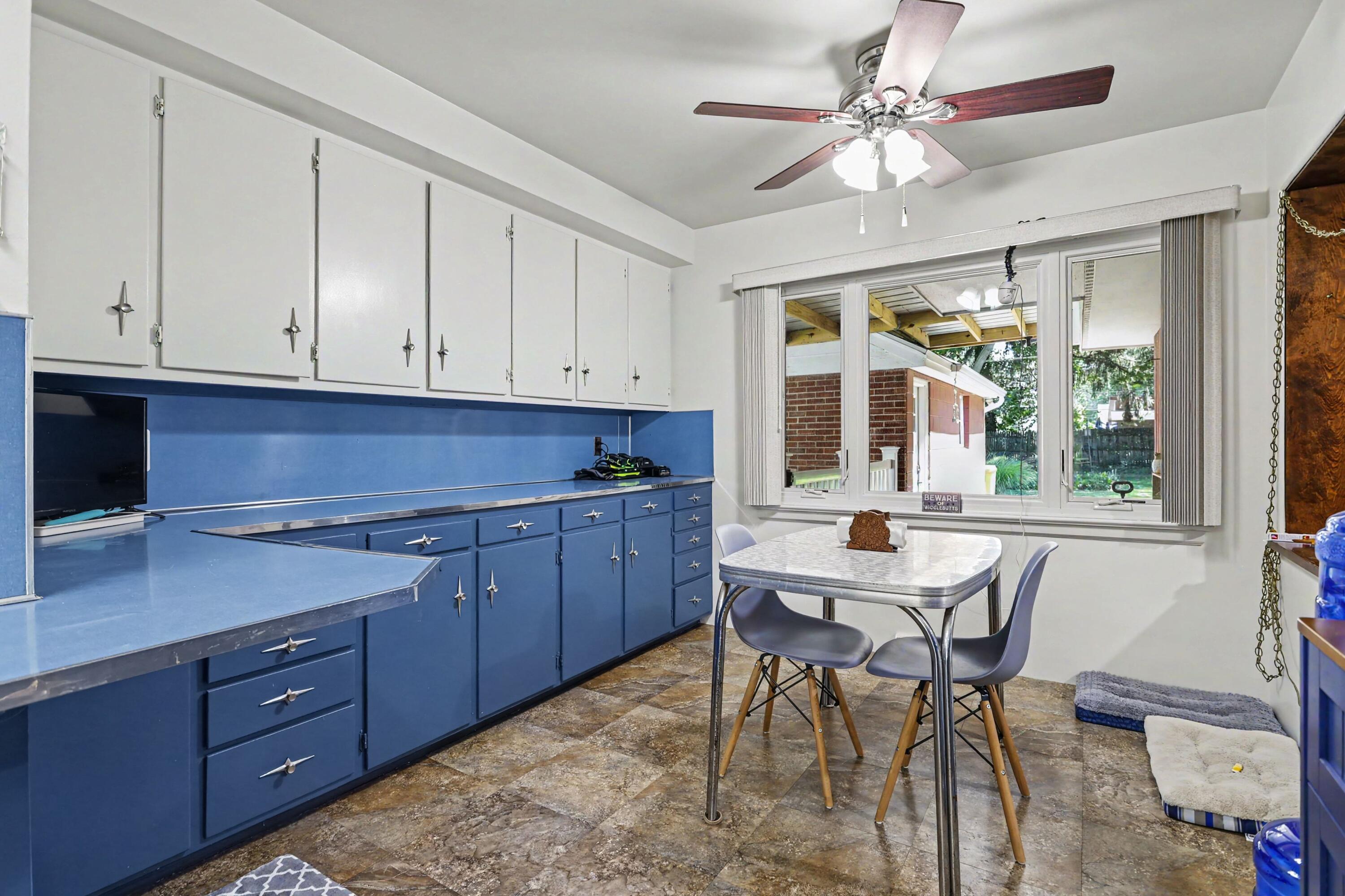 216 Hampton Road Property Photo 8