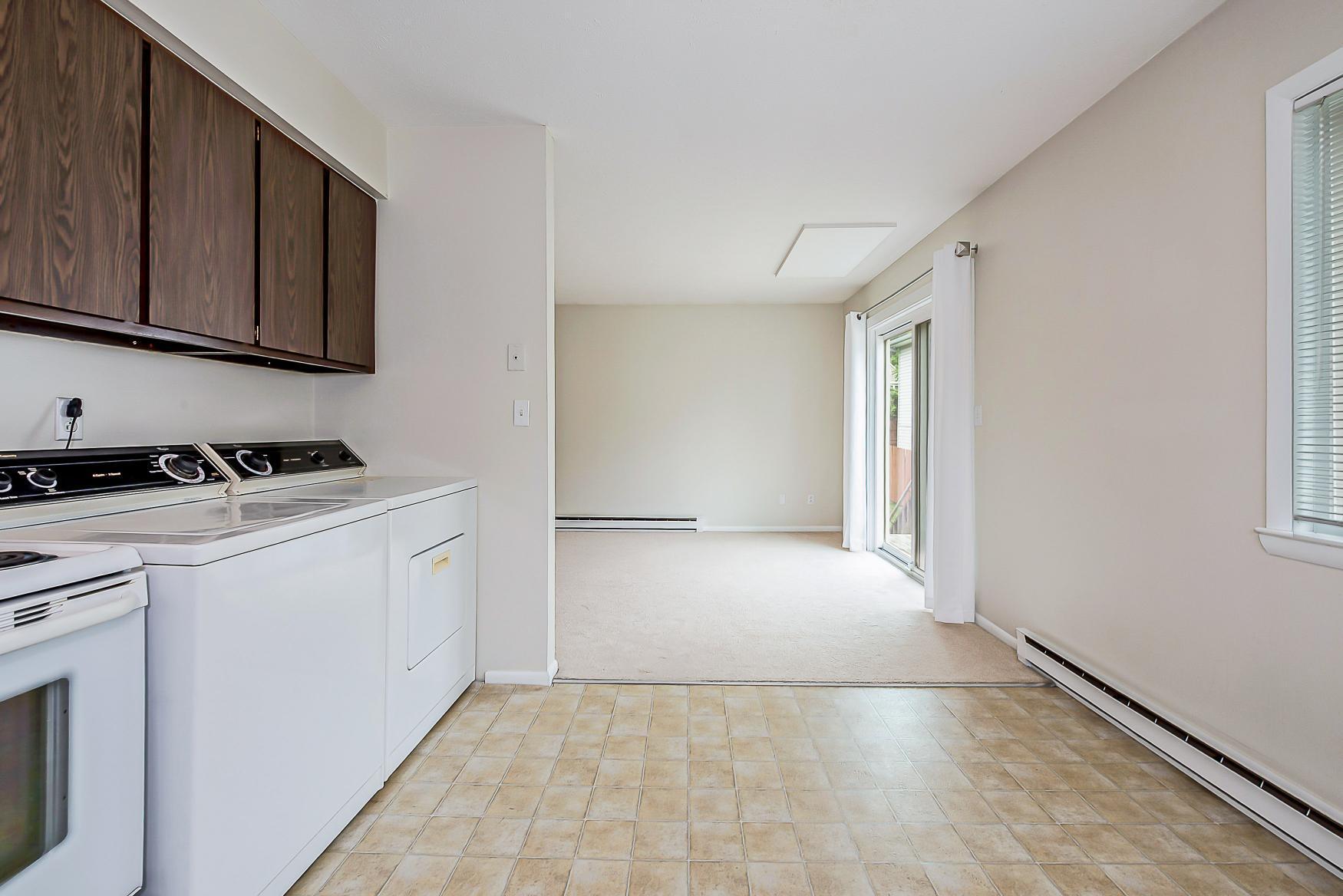 1670 Tudor Drive Property Photo 10