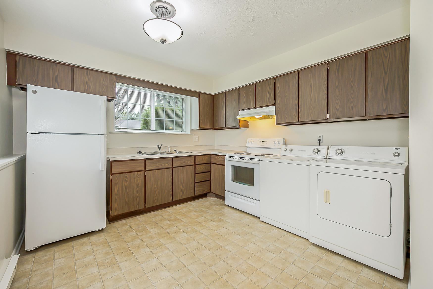 1670 Tudor Drive Property Photo 24