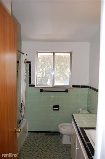 2053 Abbott Avenue Property Photo 8