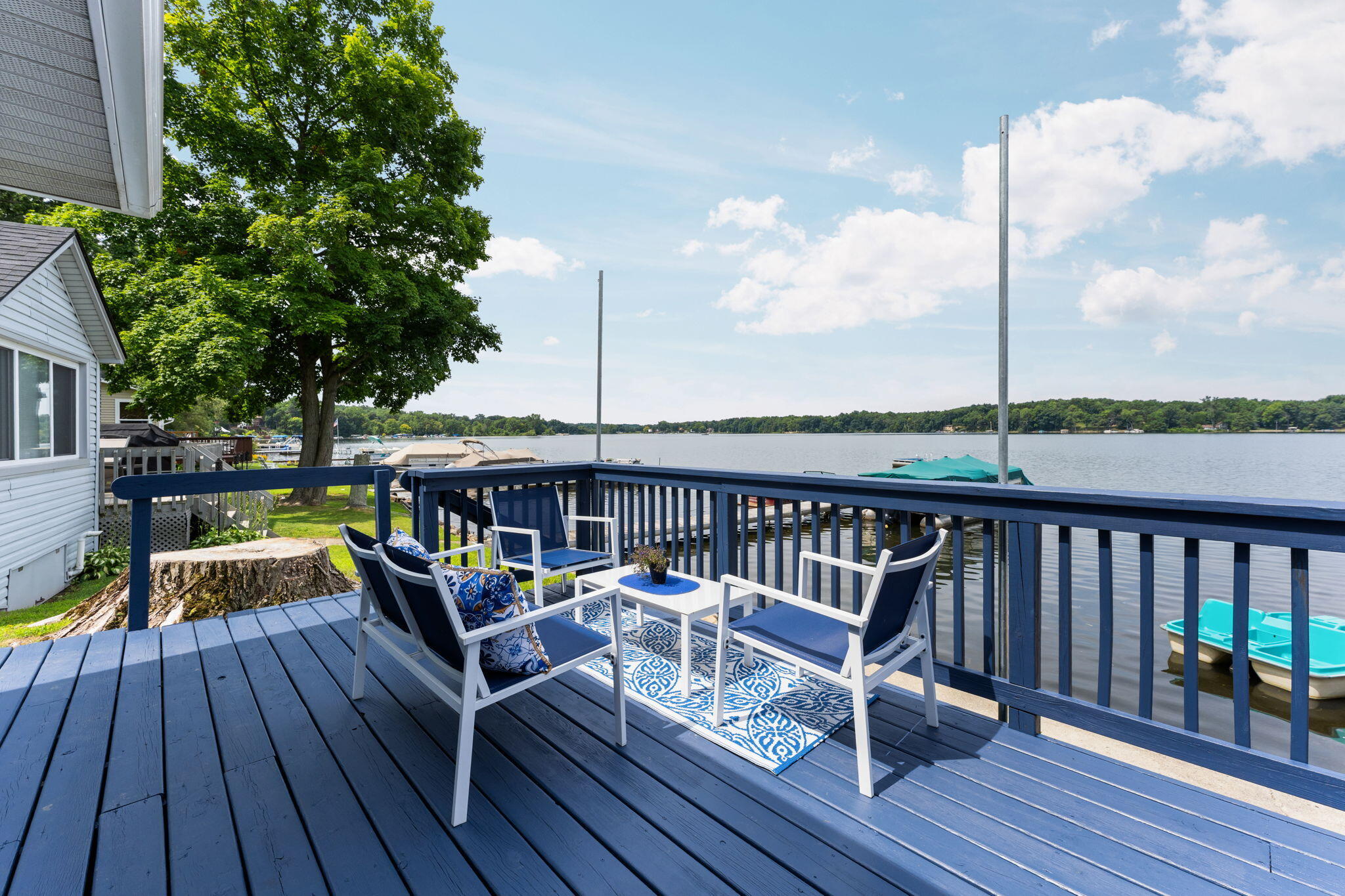 7355 Webbs Shore Drive Property Photo 8