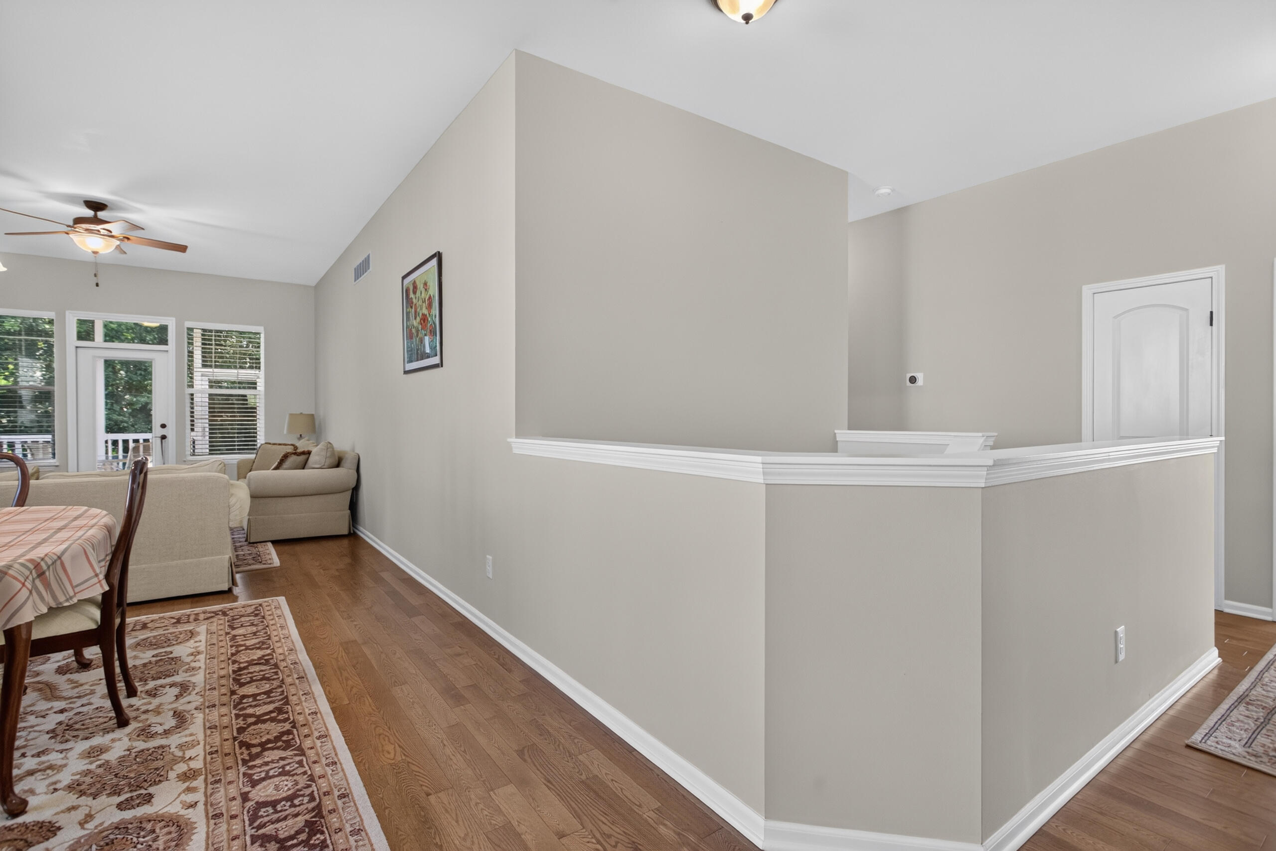 803 E Barrington Circle Property Photo 6