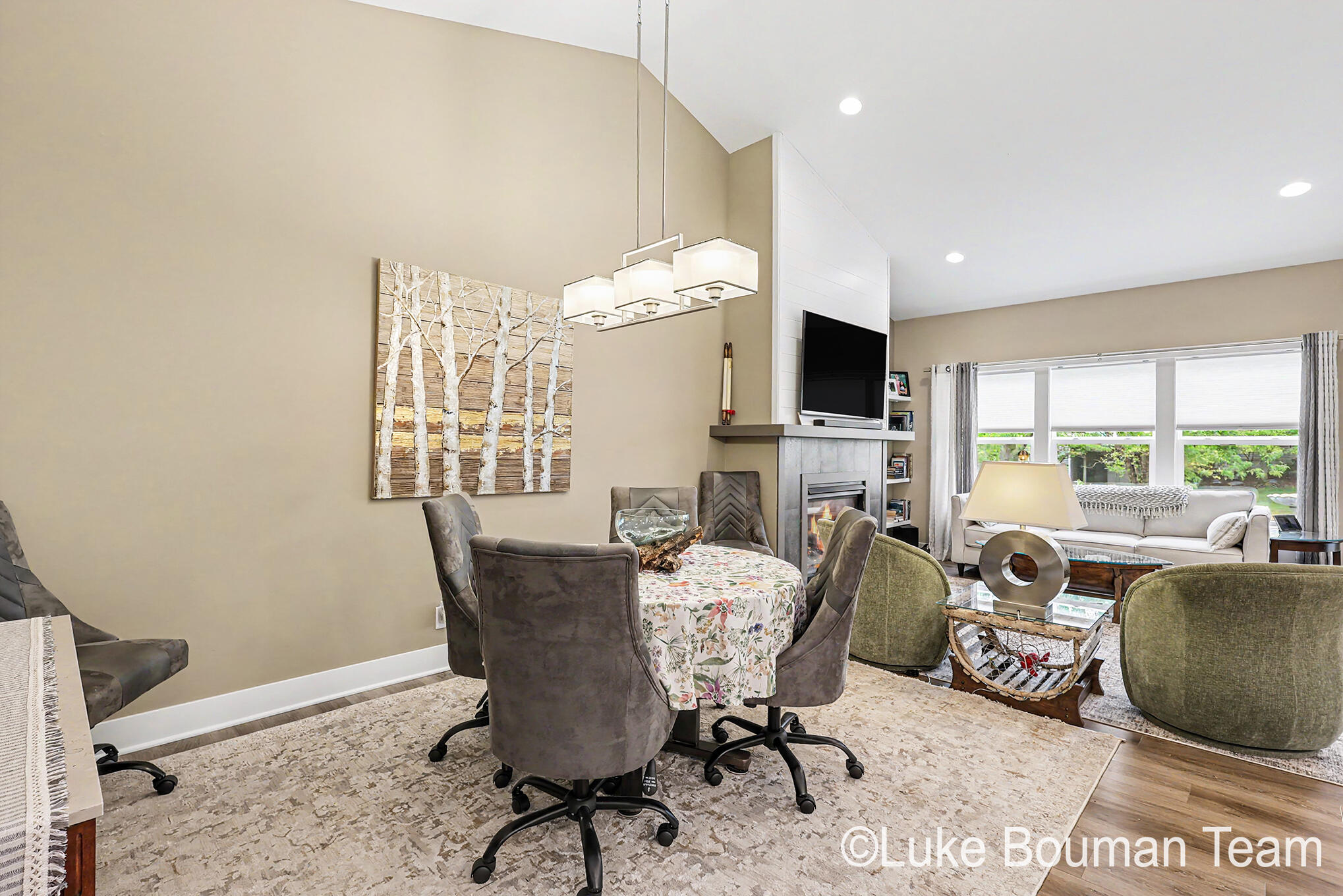 1420 Eagle Shore Court Property Photo 8