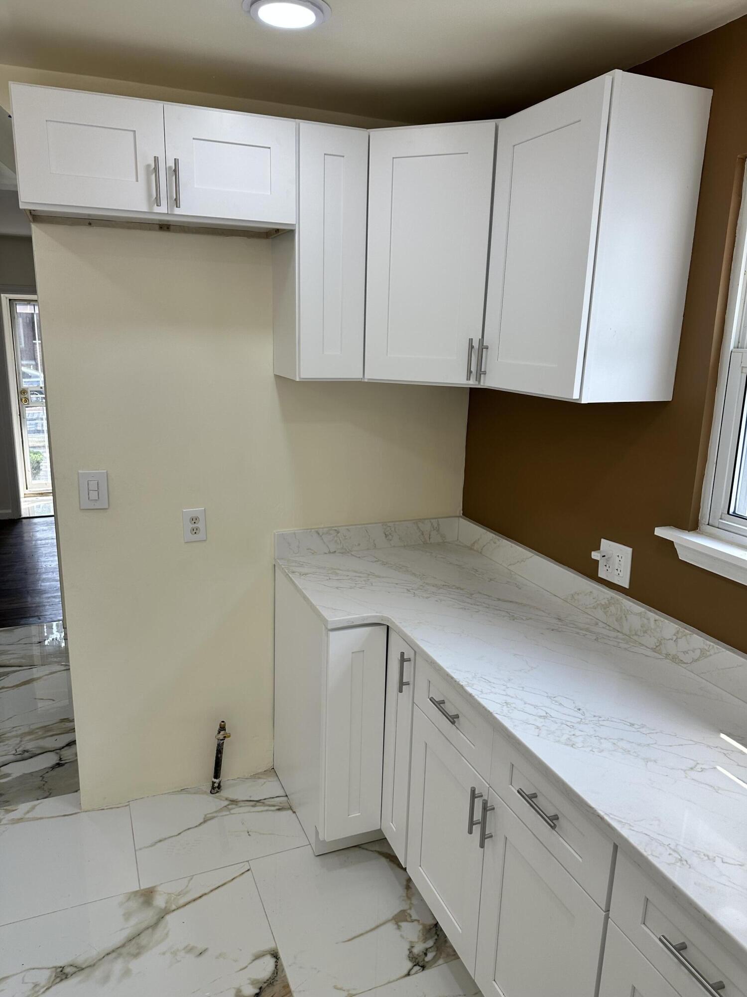 17561 Appoline Street Property Photo 6