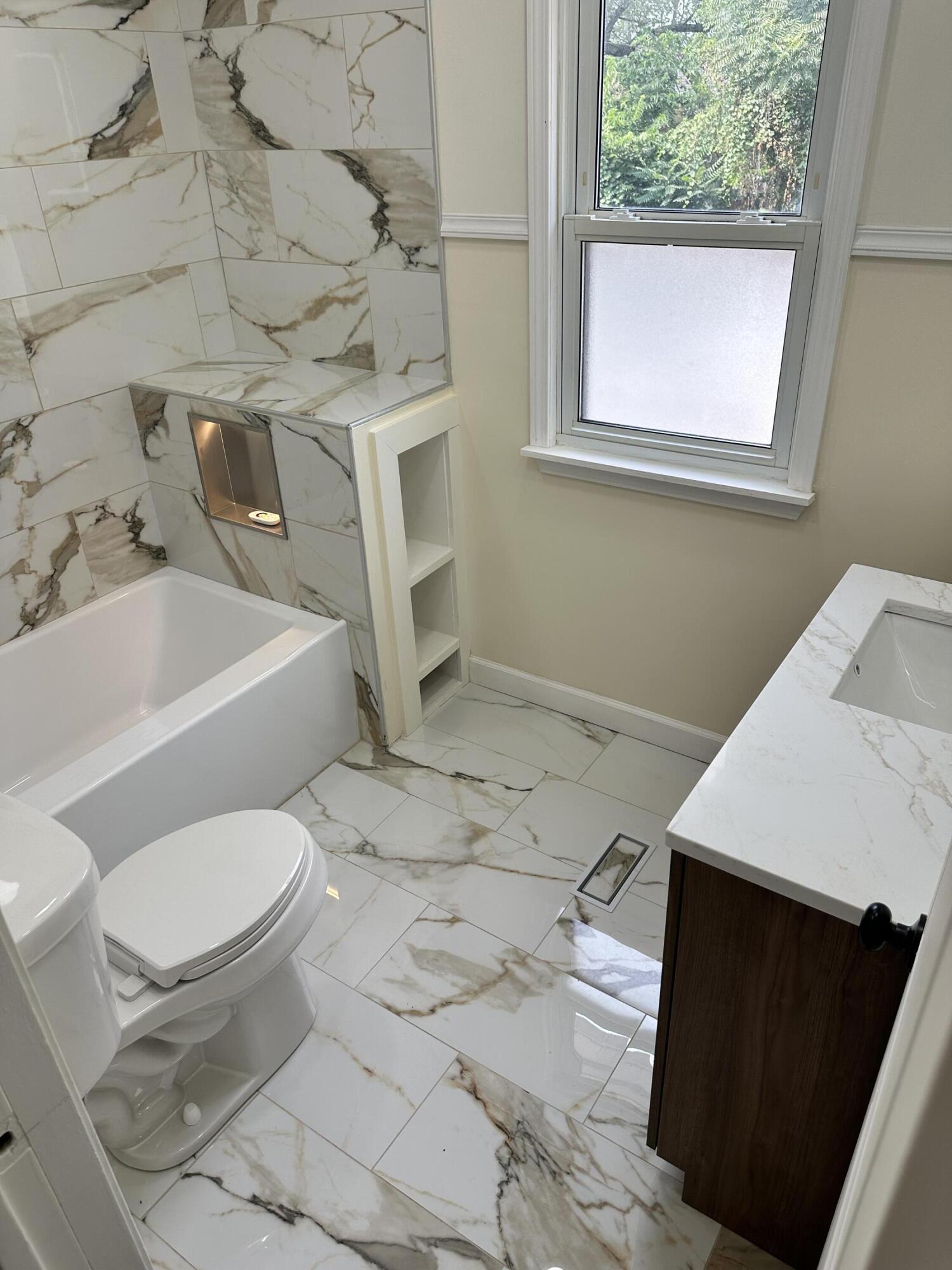 17561 Appoline Street Property Photo 16
