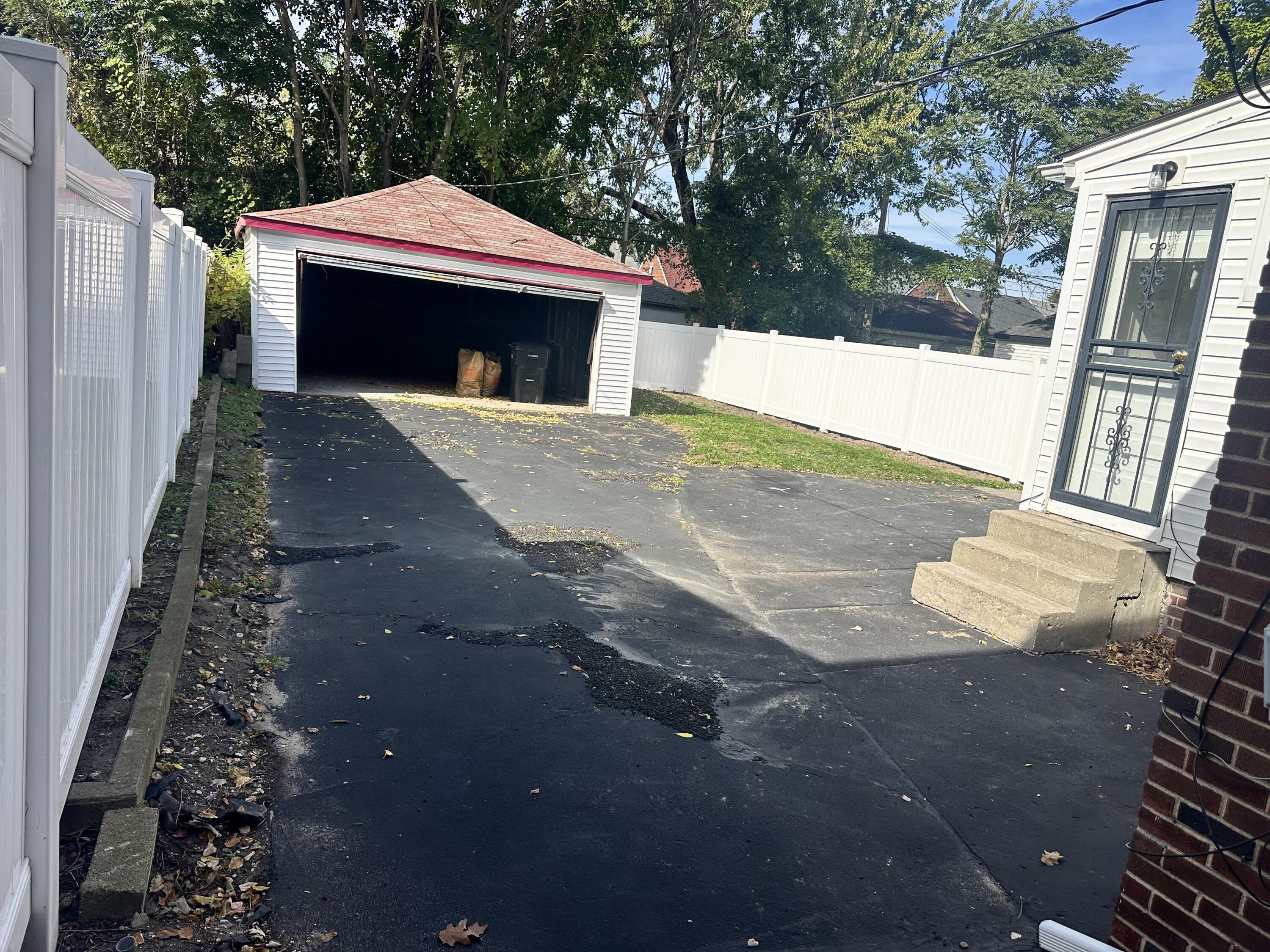17561 Appoline Street Property Photo 35