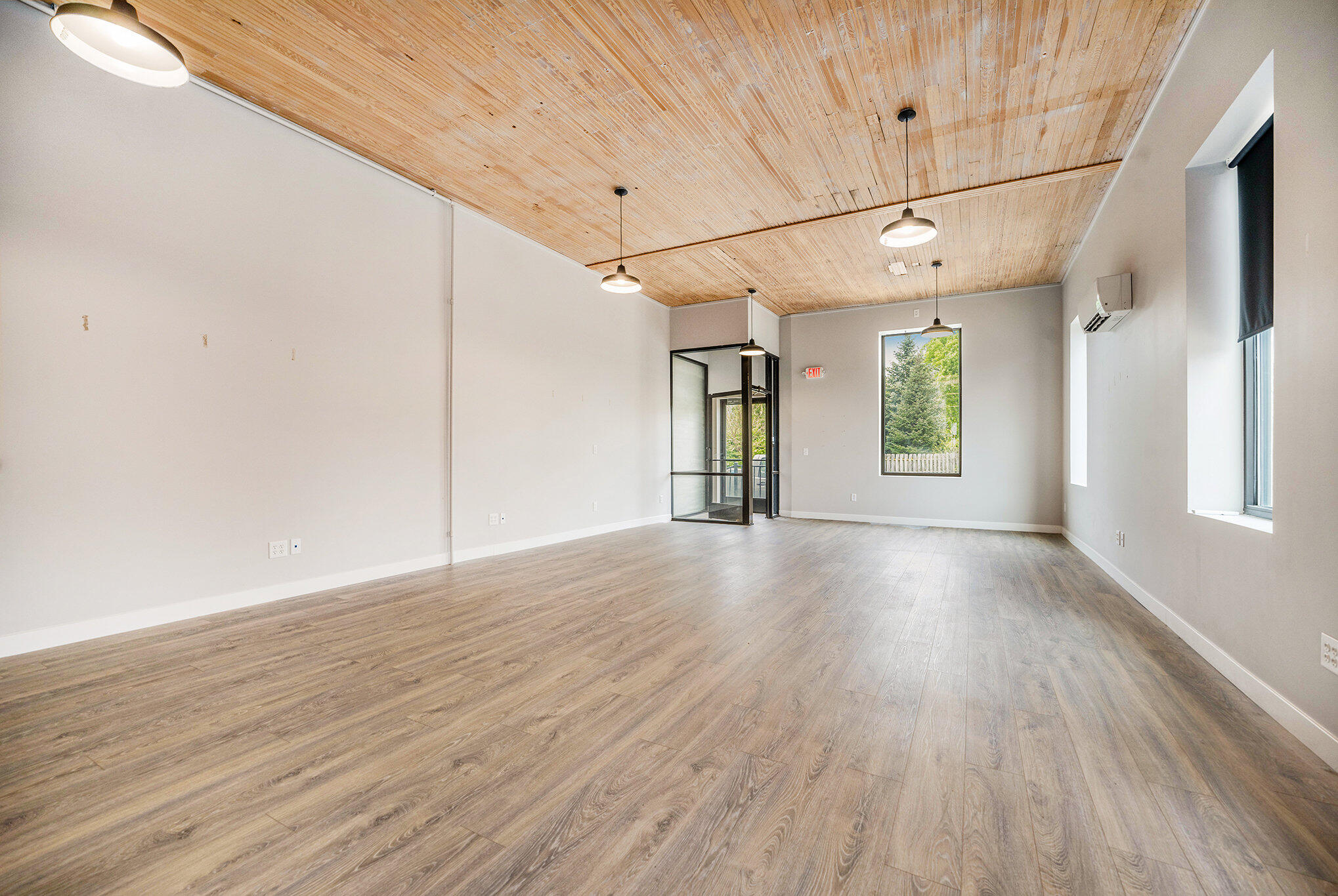 112 W Prutzman Street Suite A Property Photo 6
