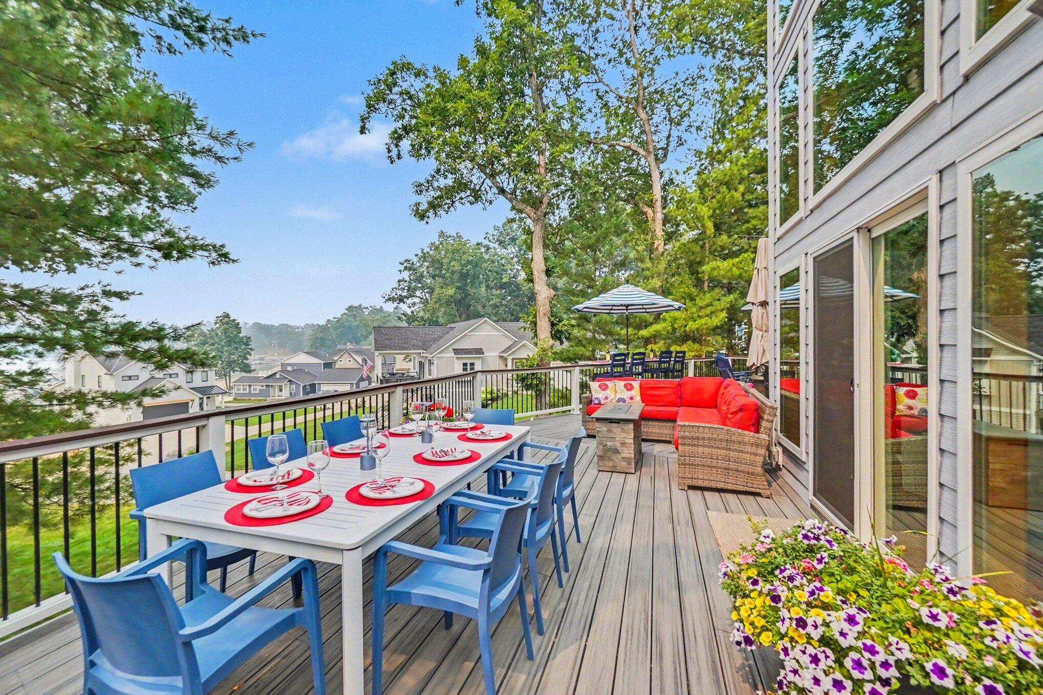 7765 Bayview Shore Drive Property Photo 6