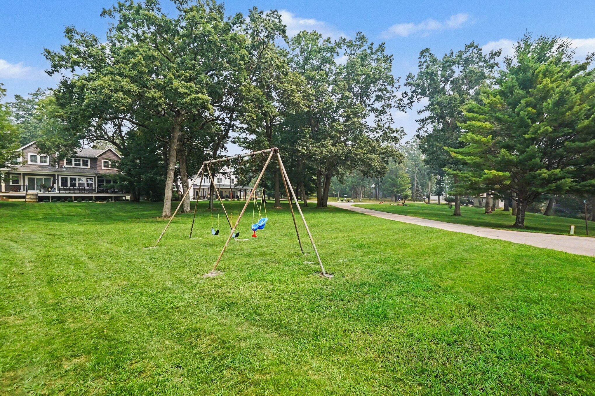 7765 Bayview Shore Drive Property Photo 47