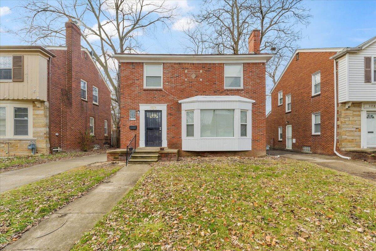 17217 Plainview Avenue Property Photo 1