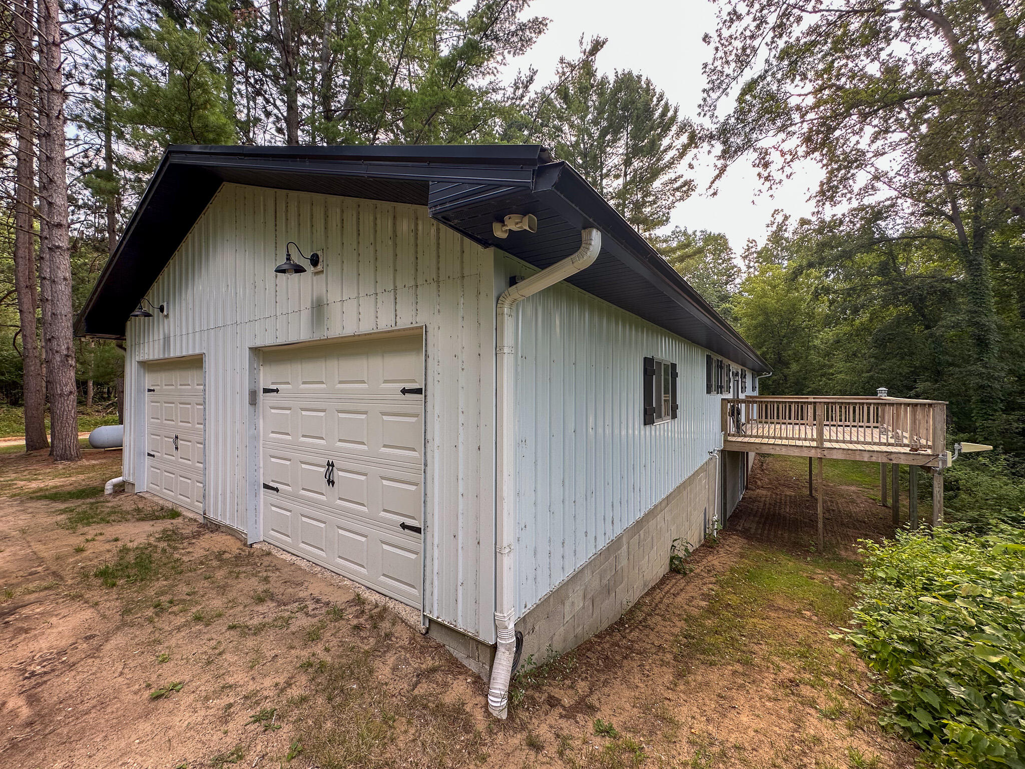 10013 E Beal City Road Property Photo 11